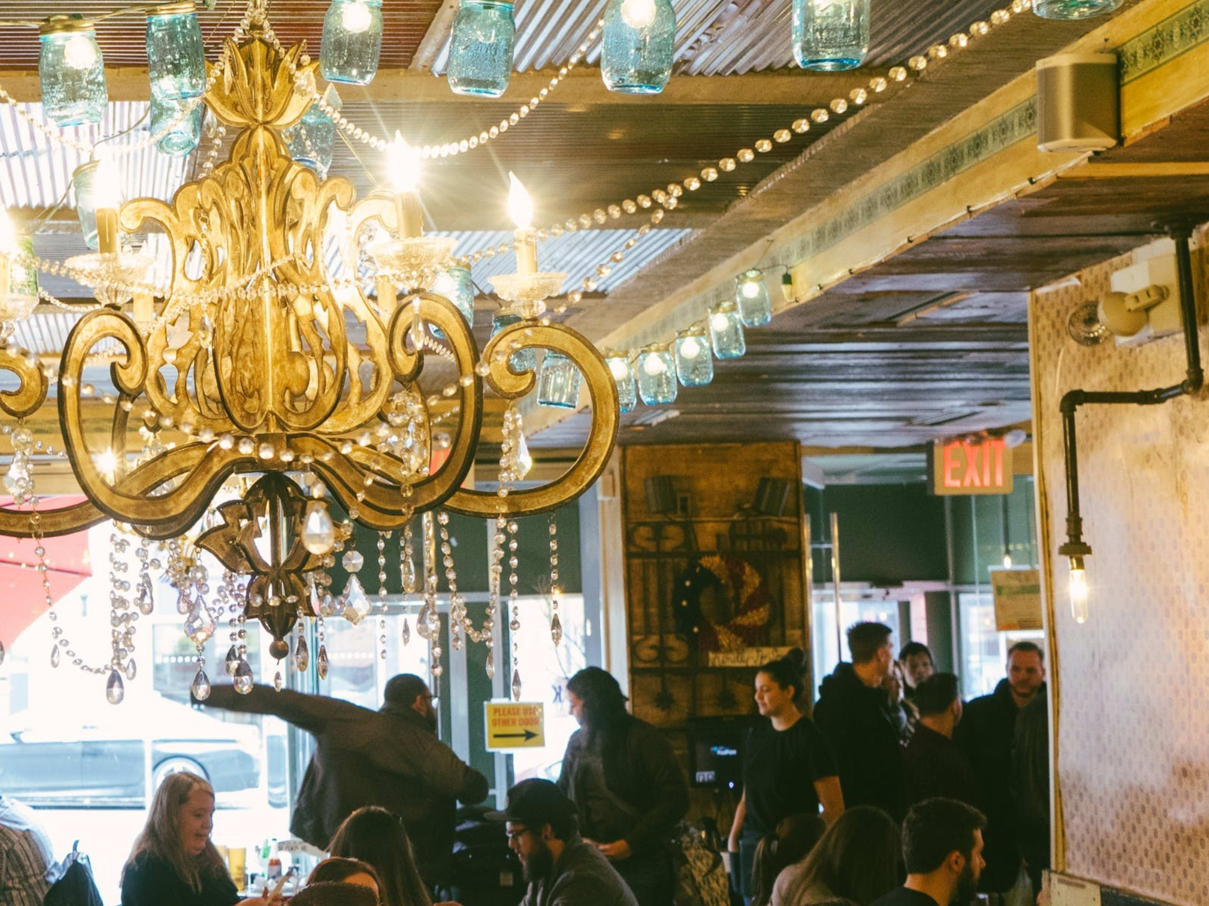 26 Great Bottomless Brunch Deals In NYC - New York - The Infatuation