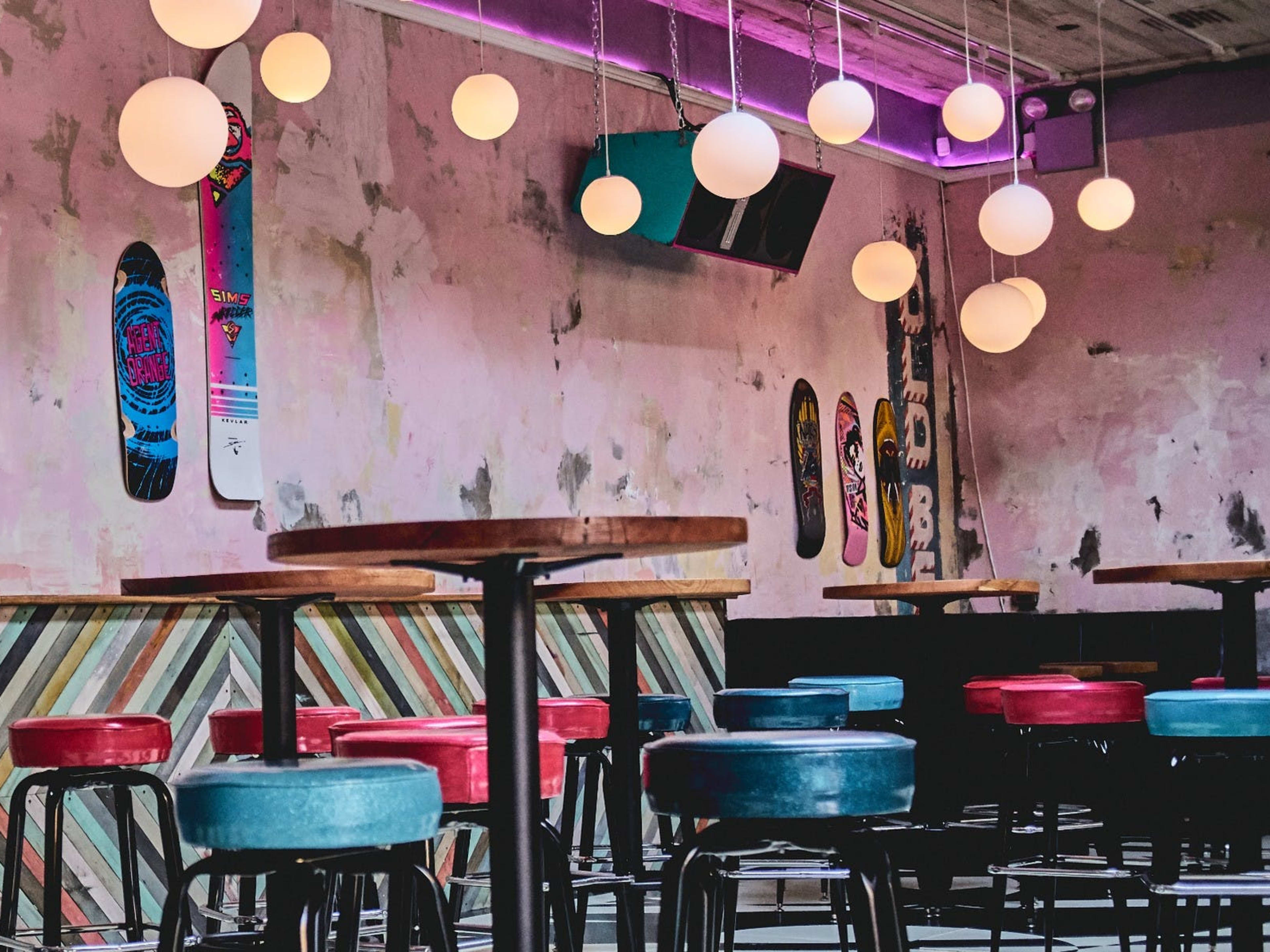 The Best NYC Bars Where You Can Dance New York The Infatuation