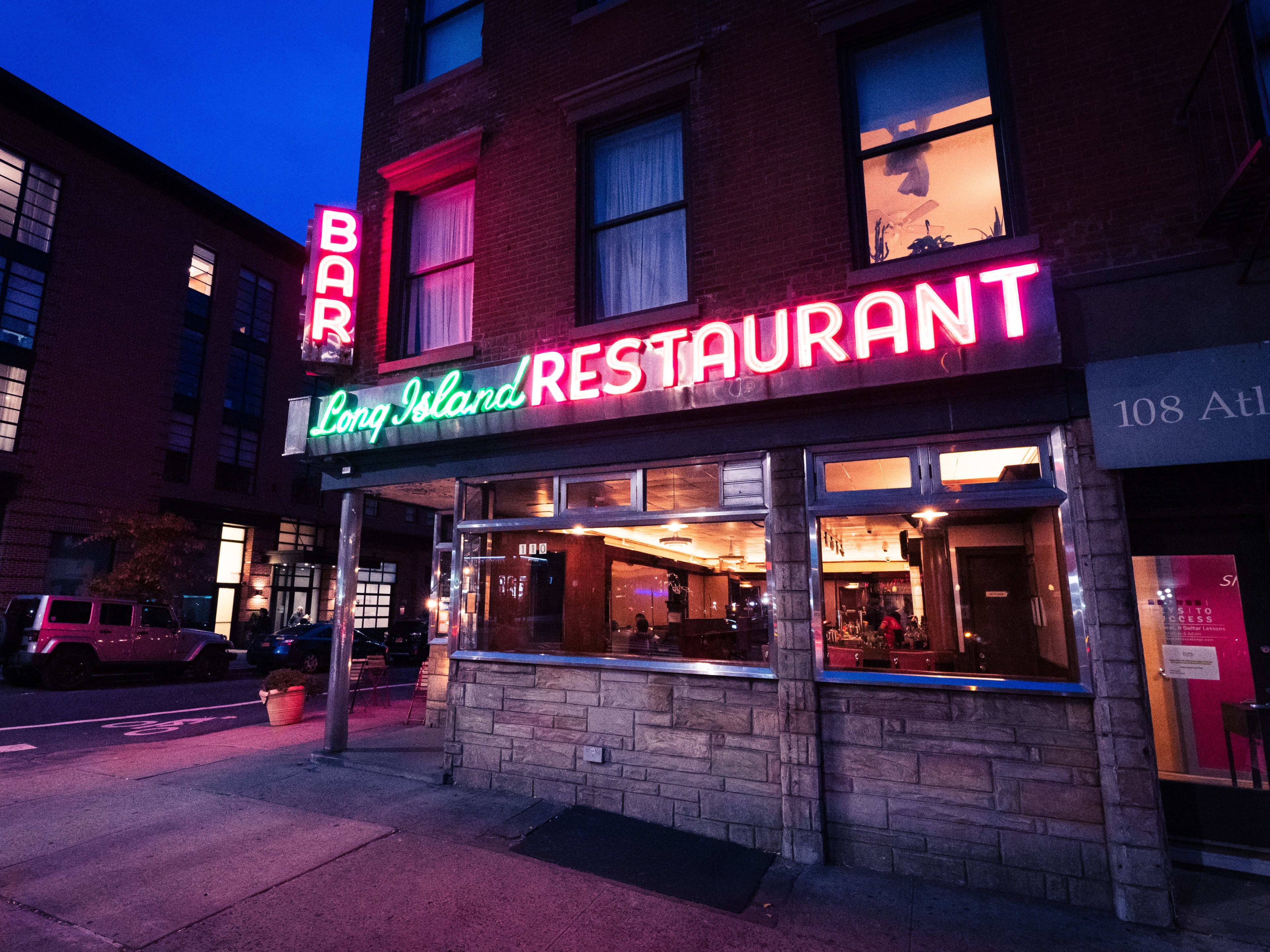 The Long Island Bar Review Cobble Hill New York The Infatuation