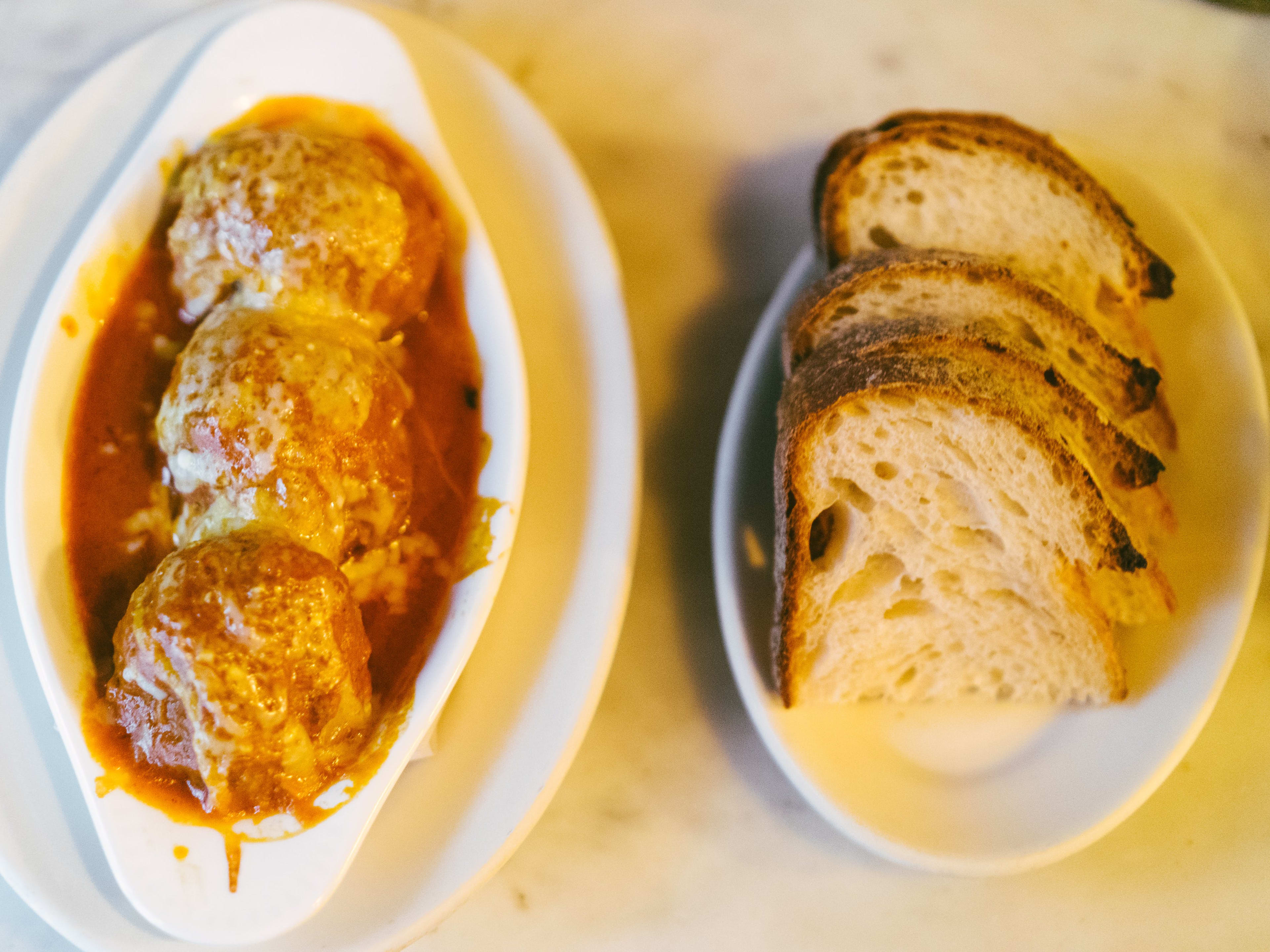 The Ten Bells Review Lower East Side New York The Infatuation