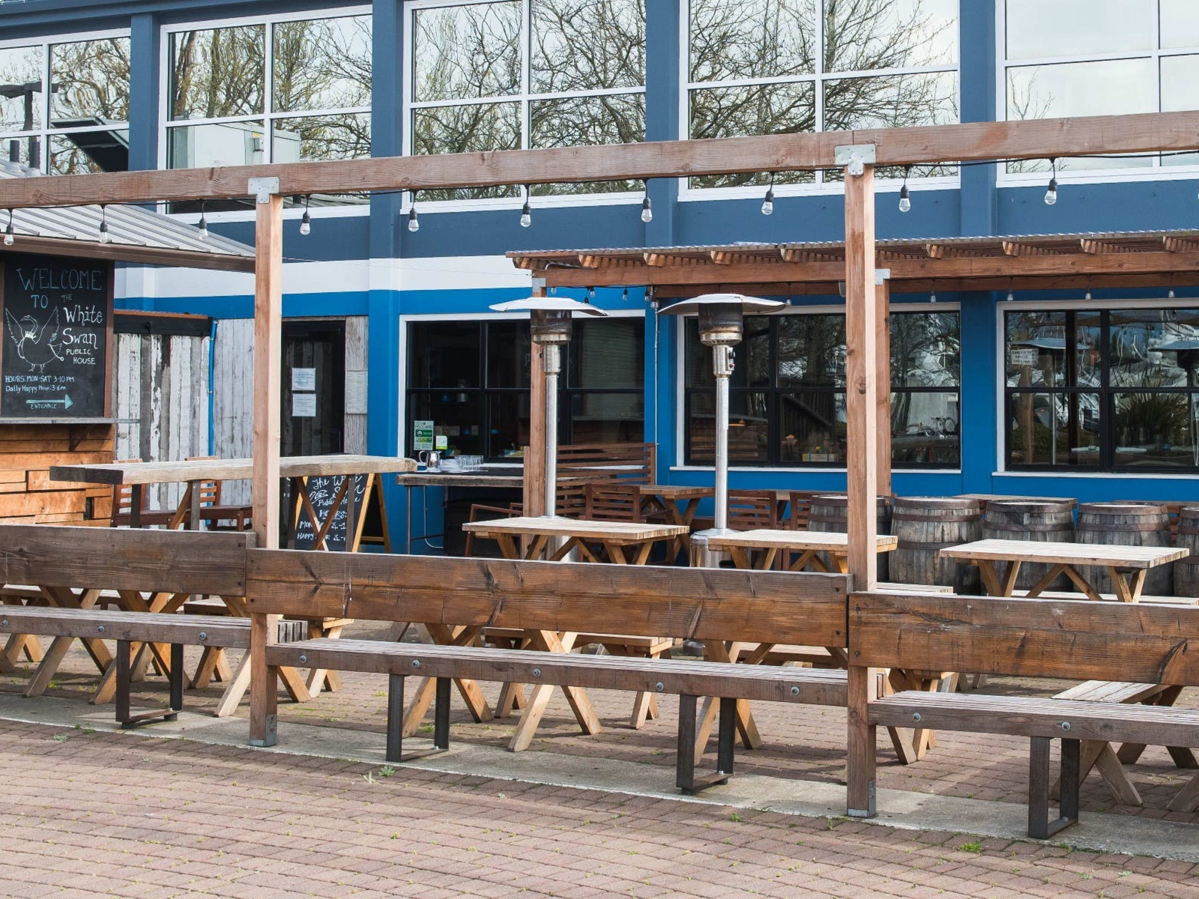 The White Swan Public House South Lake Union Seattle The Infatuation