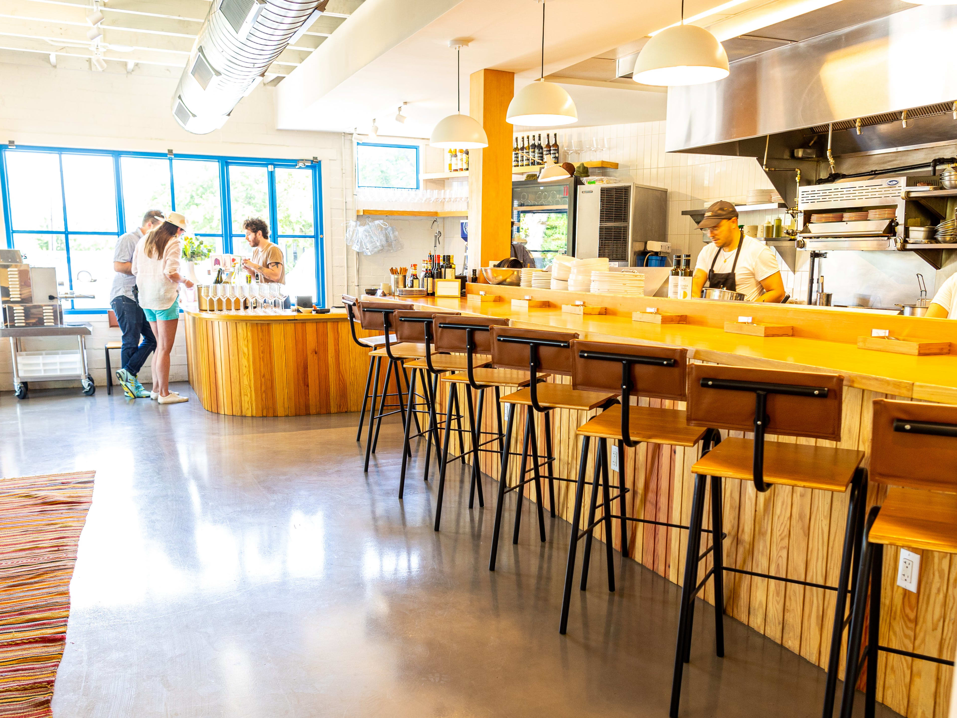 Birdie's Review East Austin Austin The Infatuation