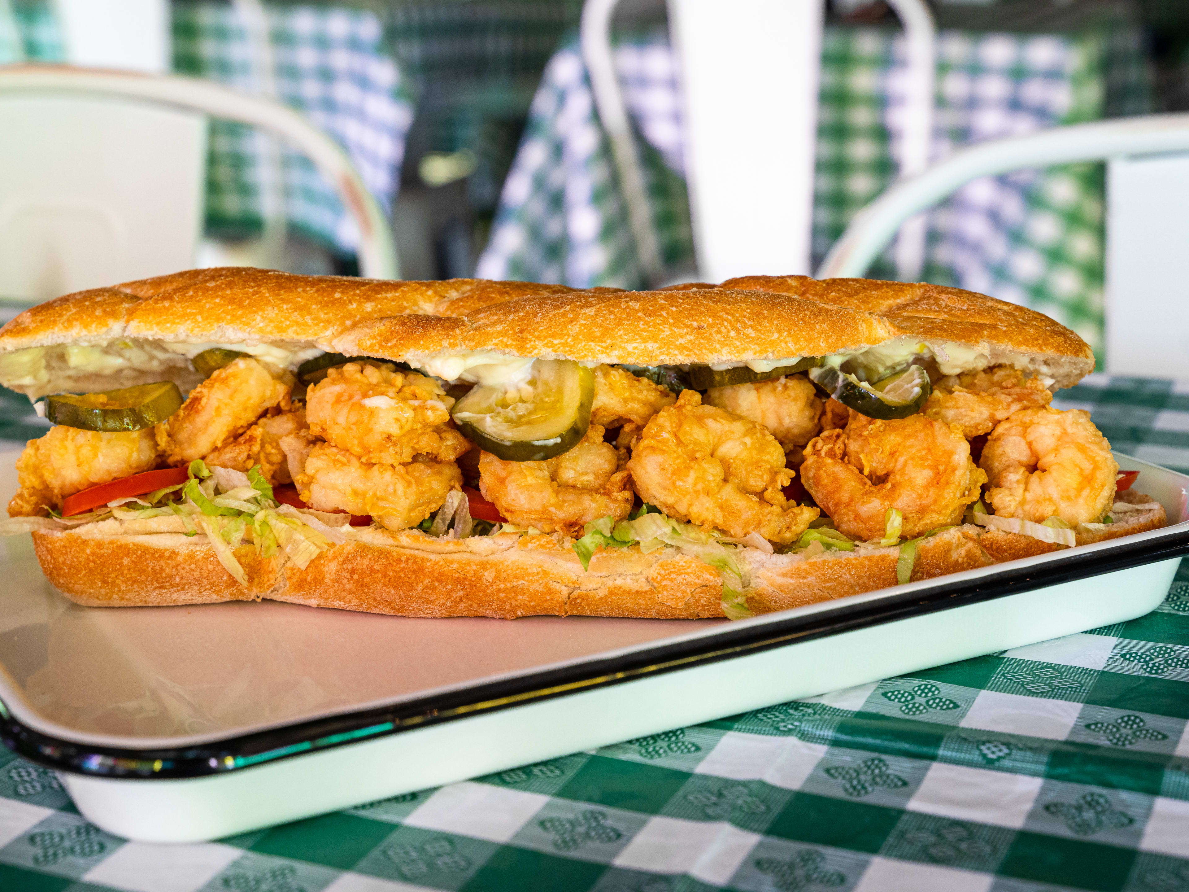 Daisy's Po'Boy And Tavern Review Hyde Park Chicago The Infatuation