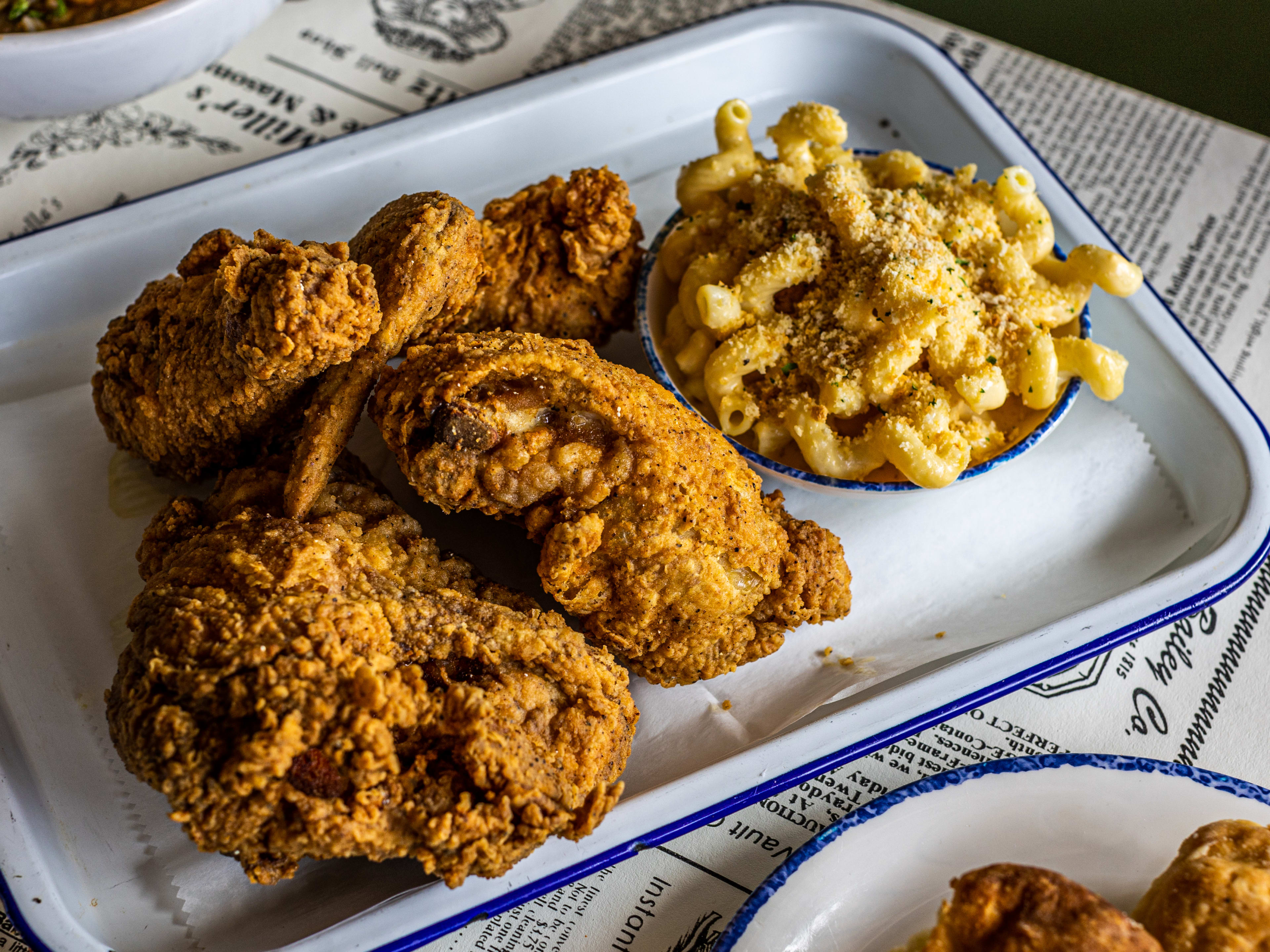 Gatlin's Fins & Feathers Review Garden Oaks Houston The Infatuation