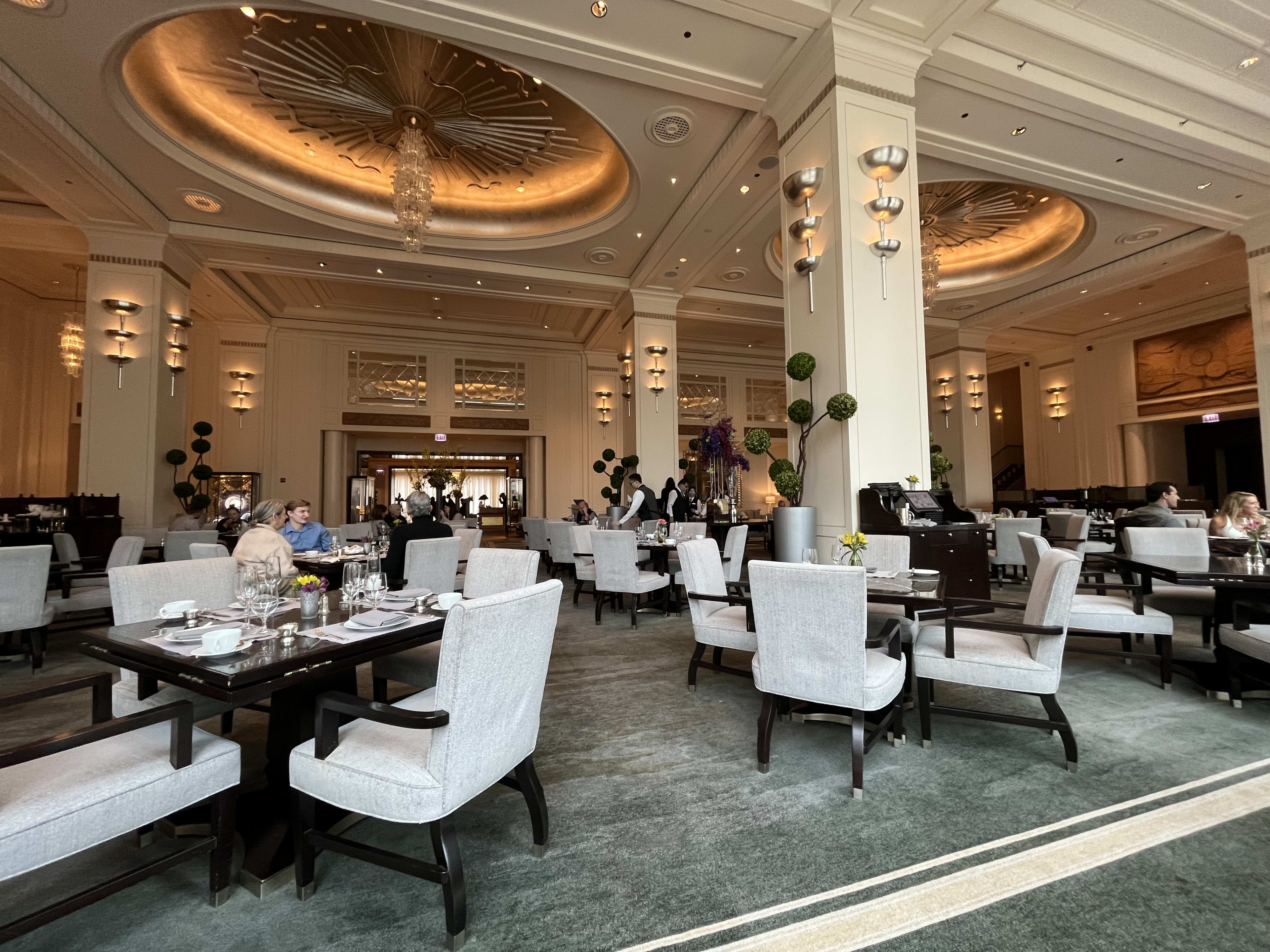 The Palm Court At The Drake Magnificent Mile Chicago The Infatuation