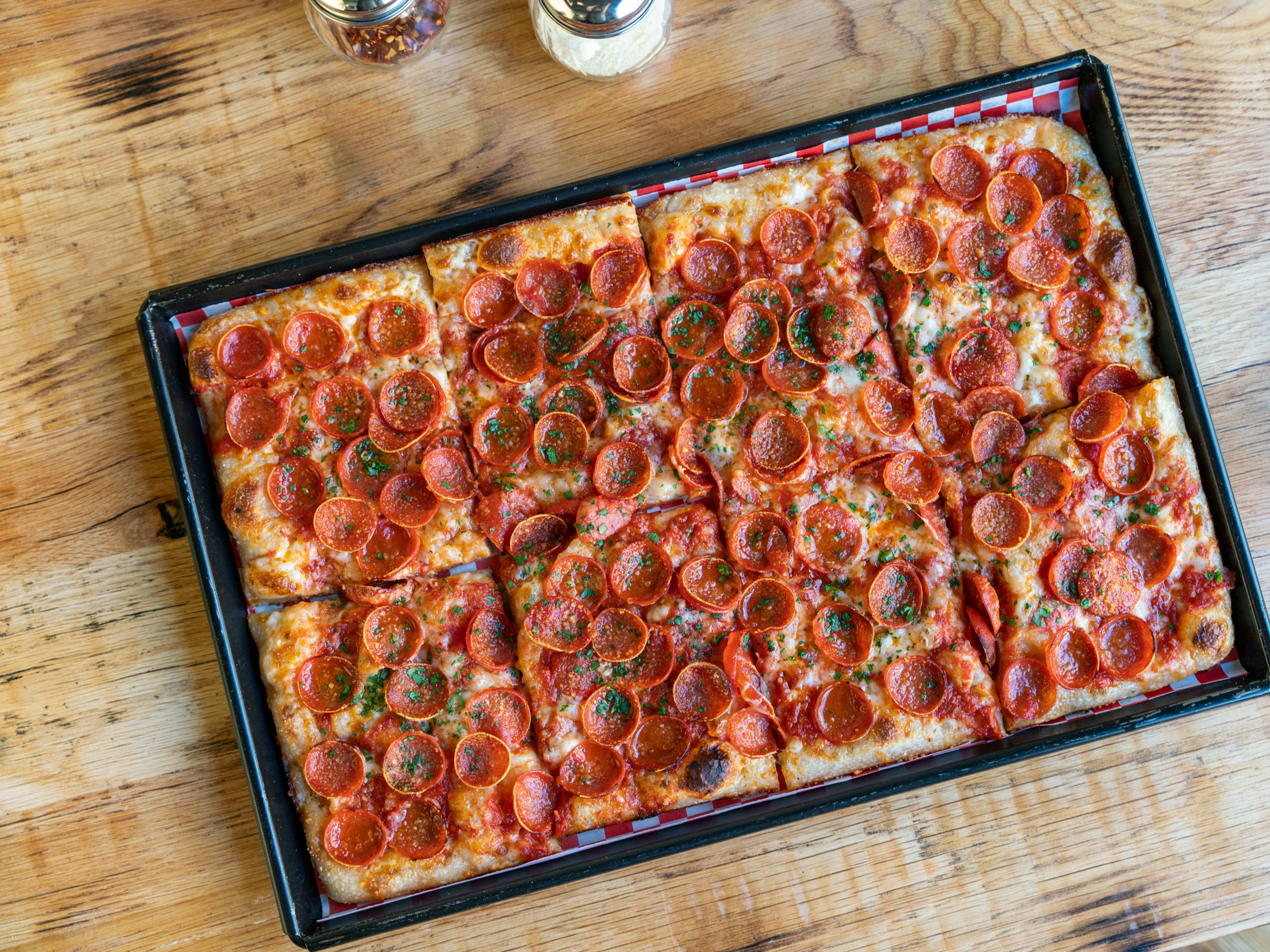 The Best New Pizza In SF guide image