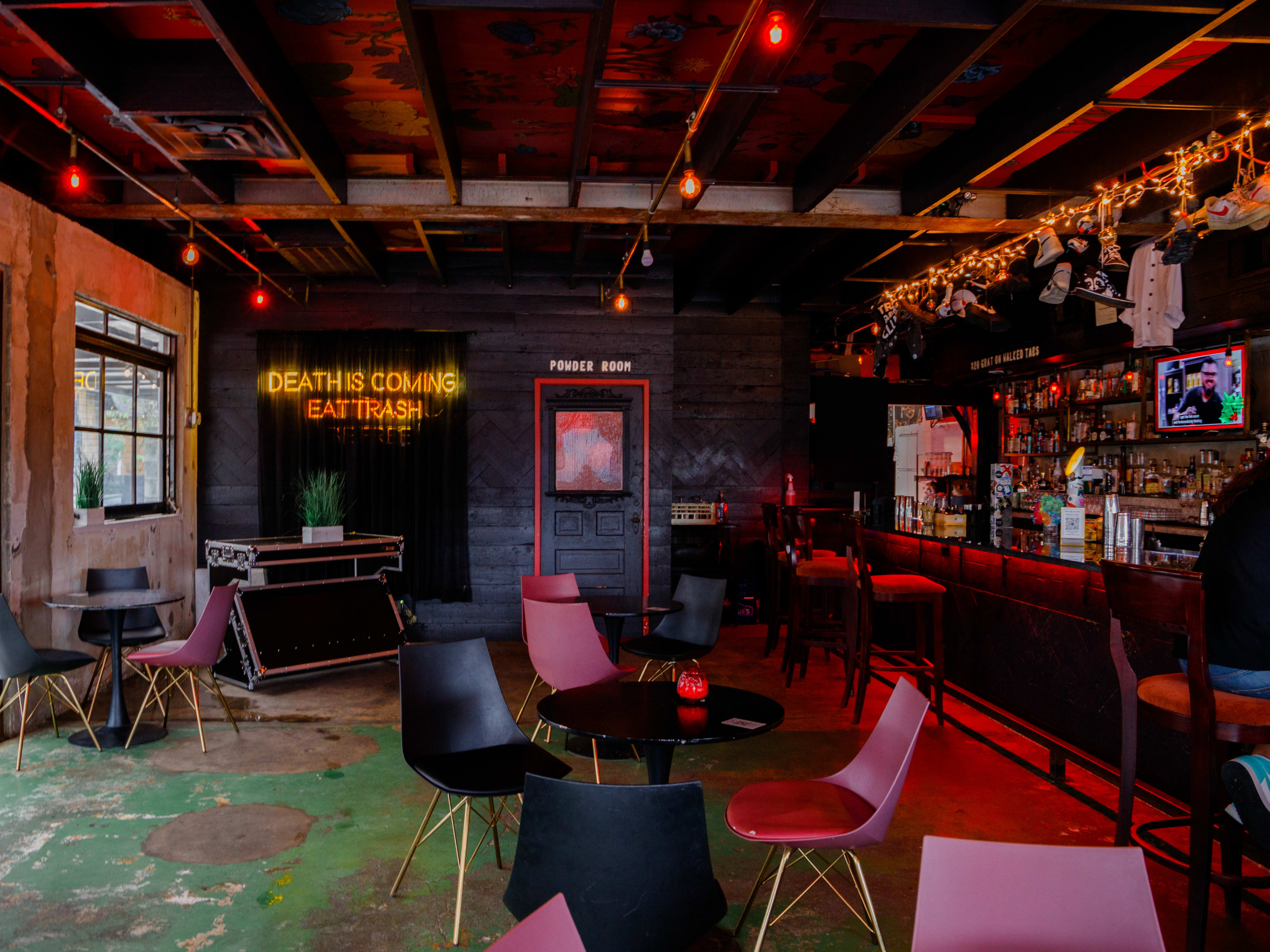 The 14 Best Happy Hours at Houston Bars and Restaurants 2023 Houston