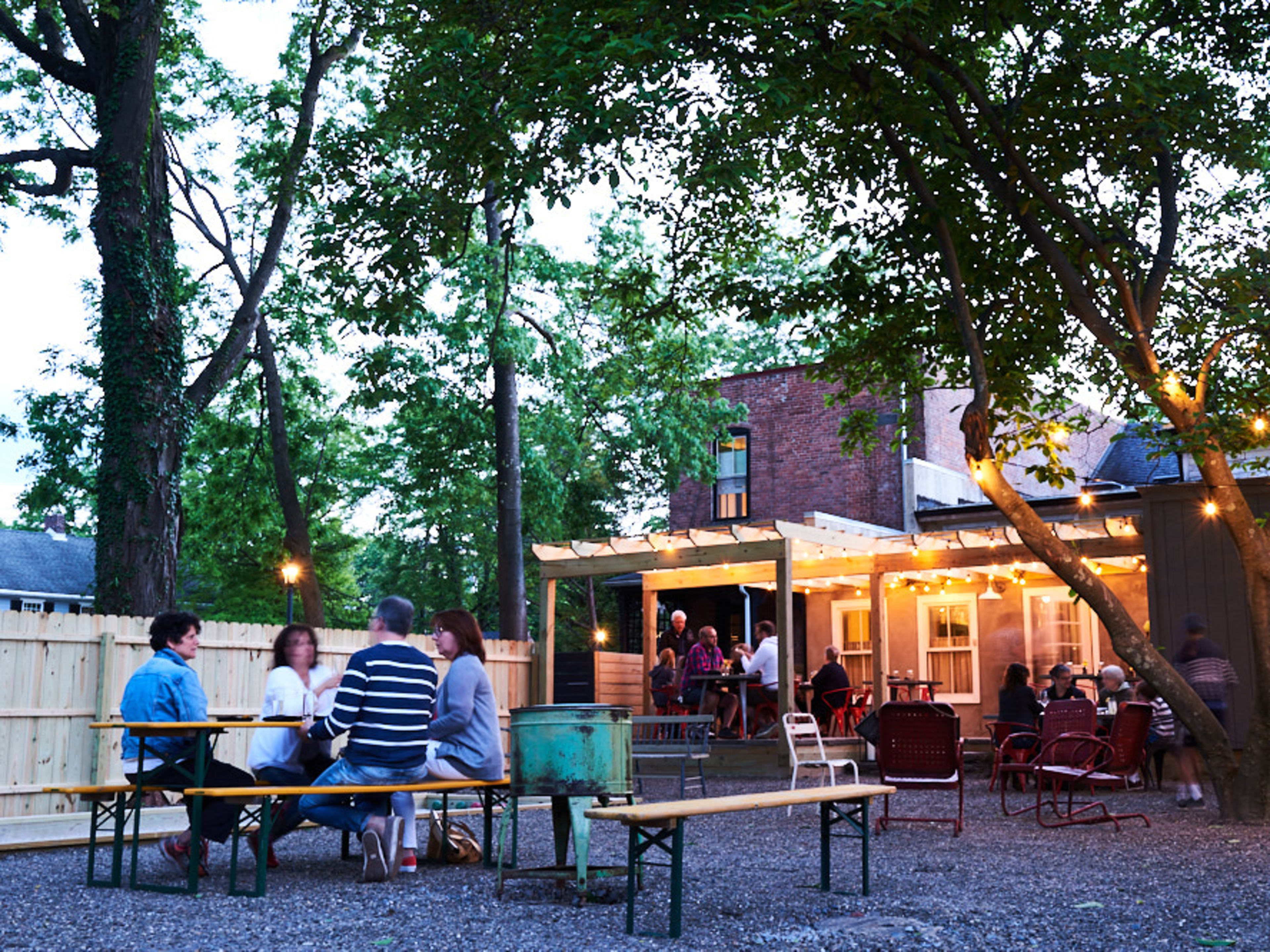 The Best Restaurants In Rhinebeck, New York guide image