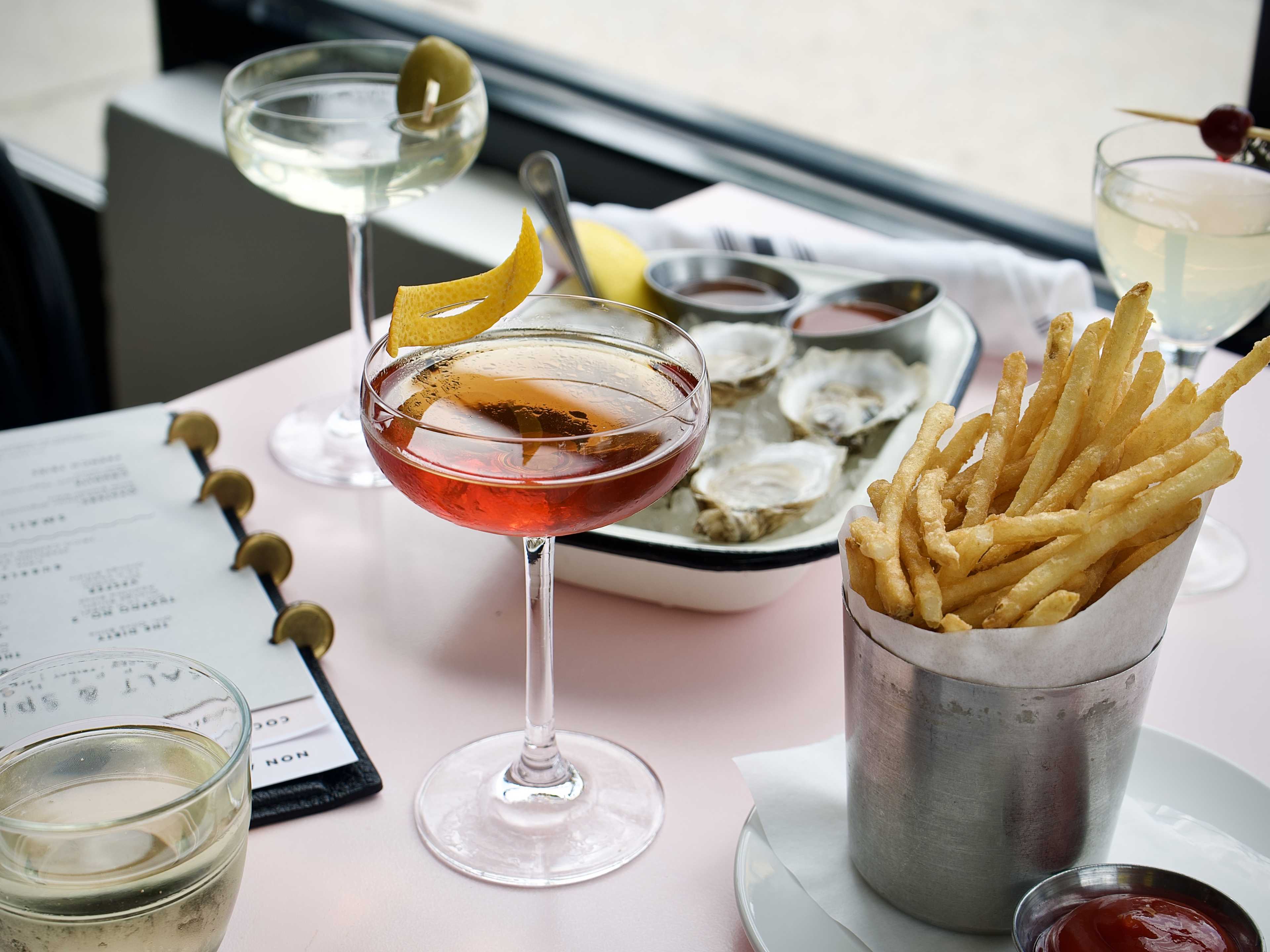 martini with oysters and fries