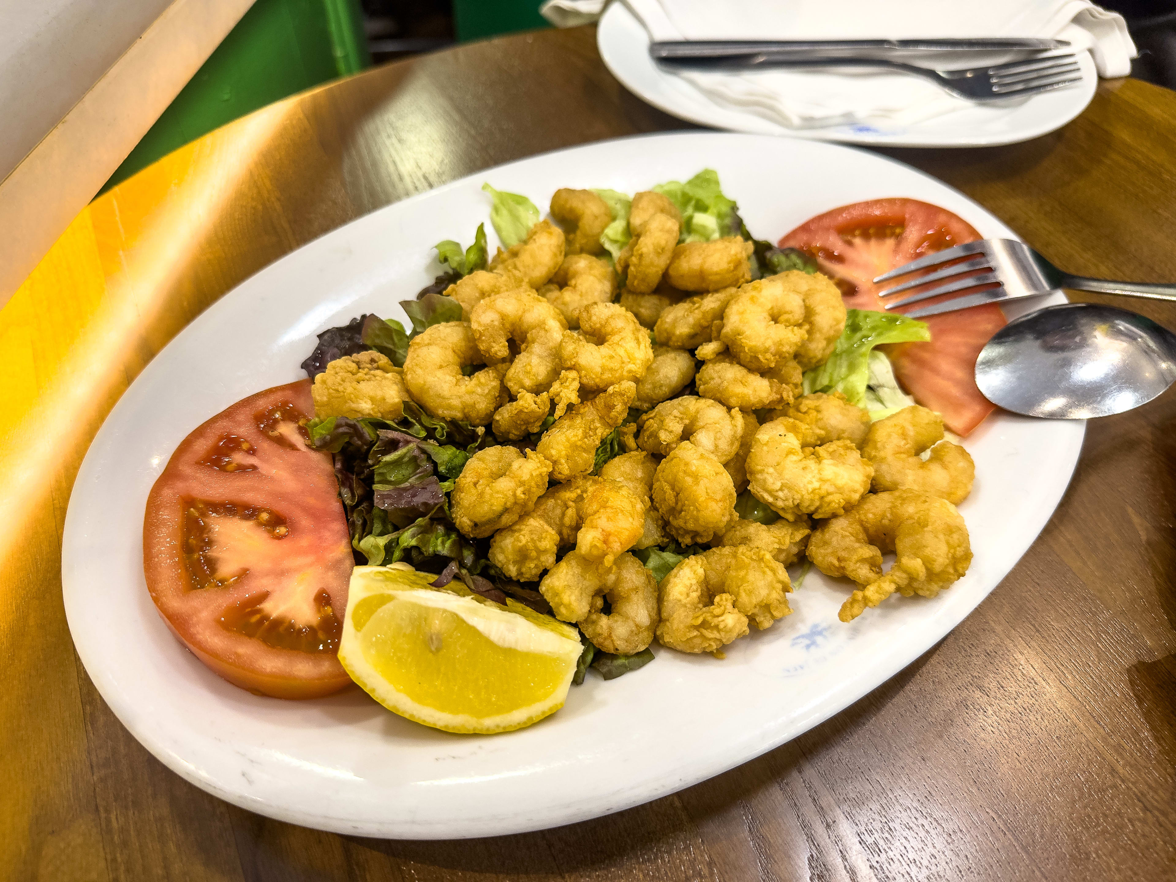 gambas Andaluzas with side salad at El Rincón de Jaen