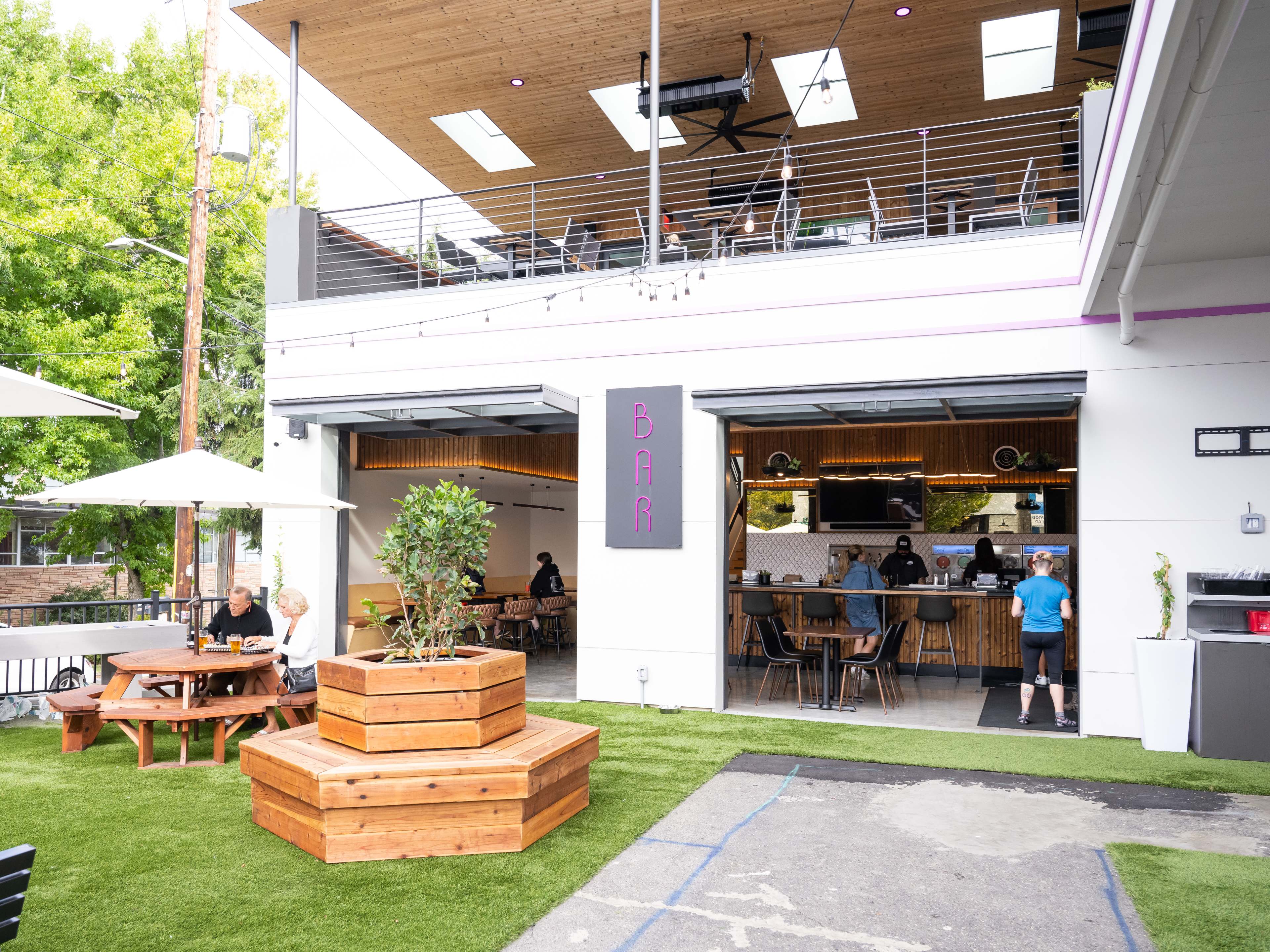 The Best Seattle Spots To Drink An Aperol Spritz - Seattle - The ...