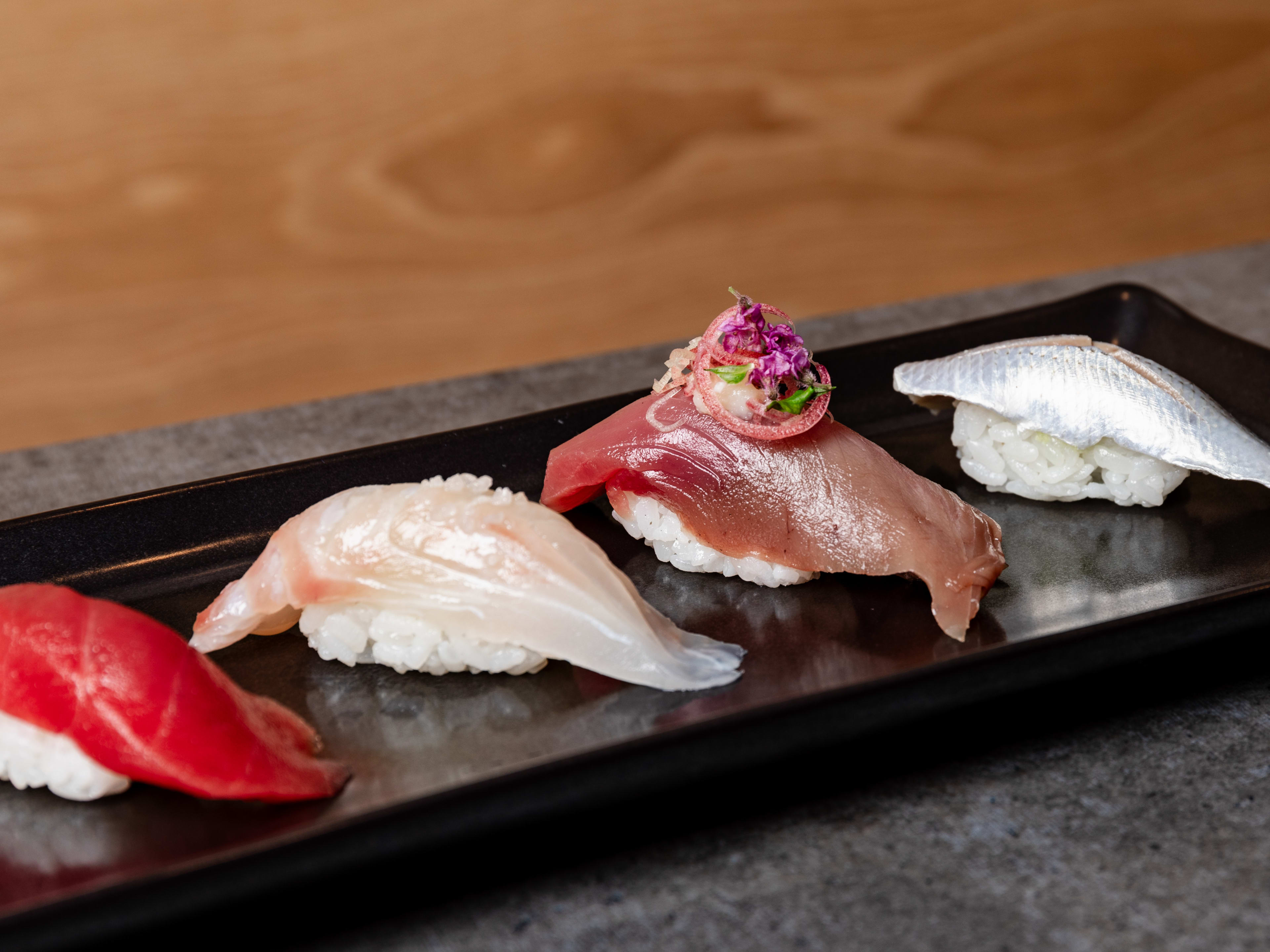 Sushi Note Omakase image