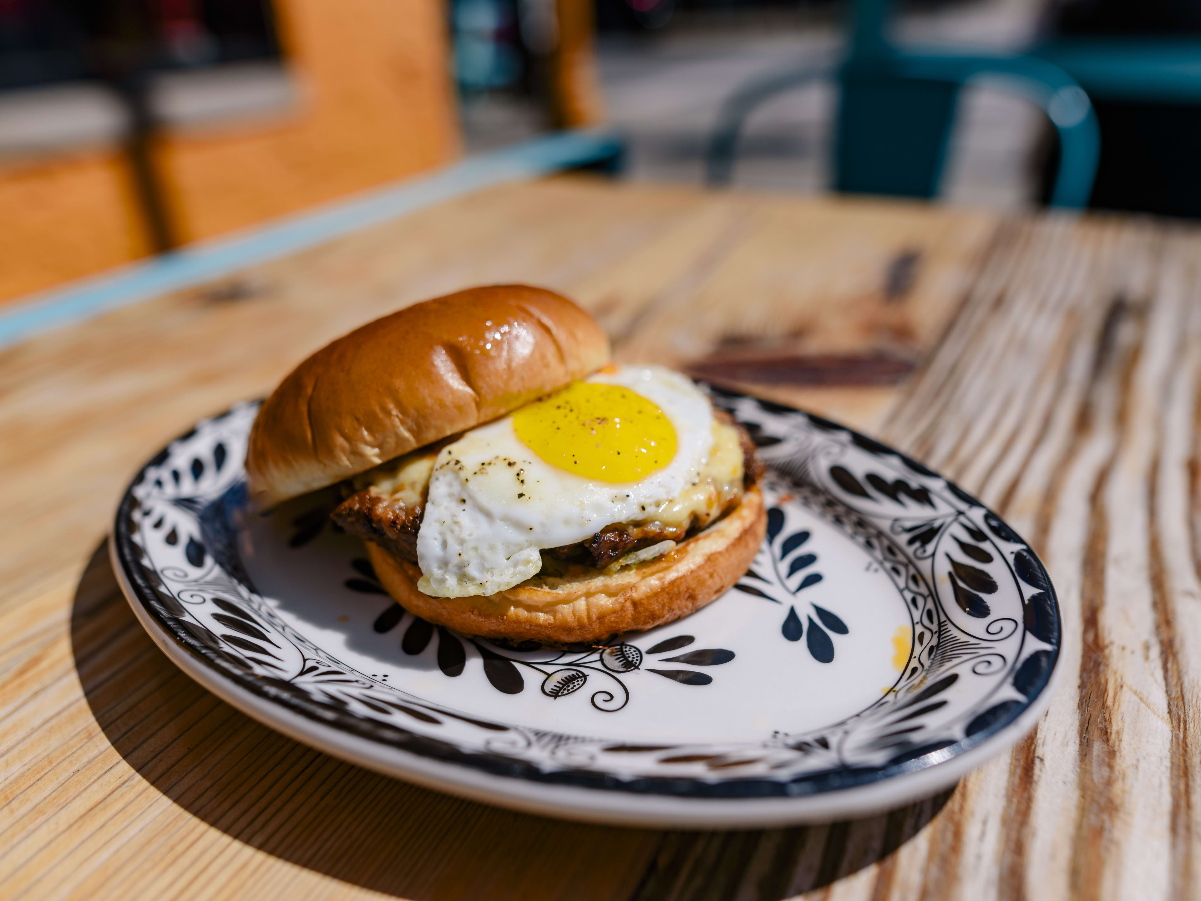 The Best Breakfast Sandwiches In Chicago Chicago The Infatuation