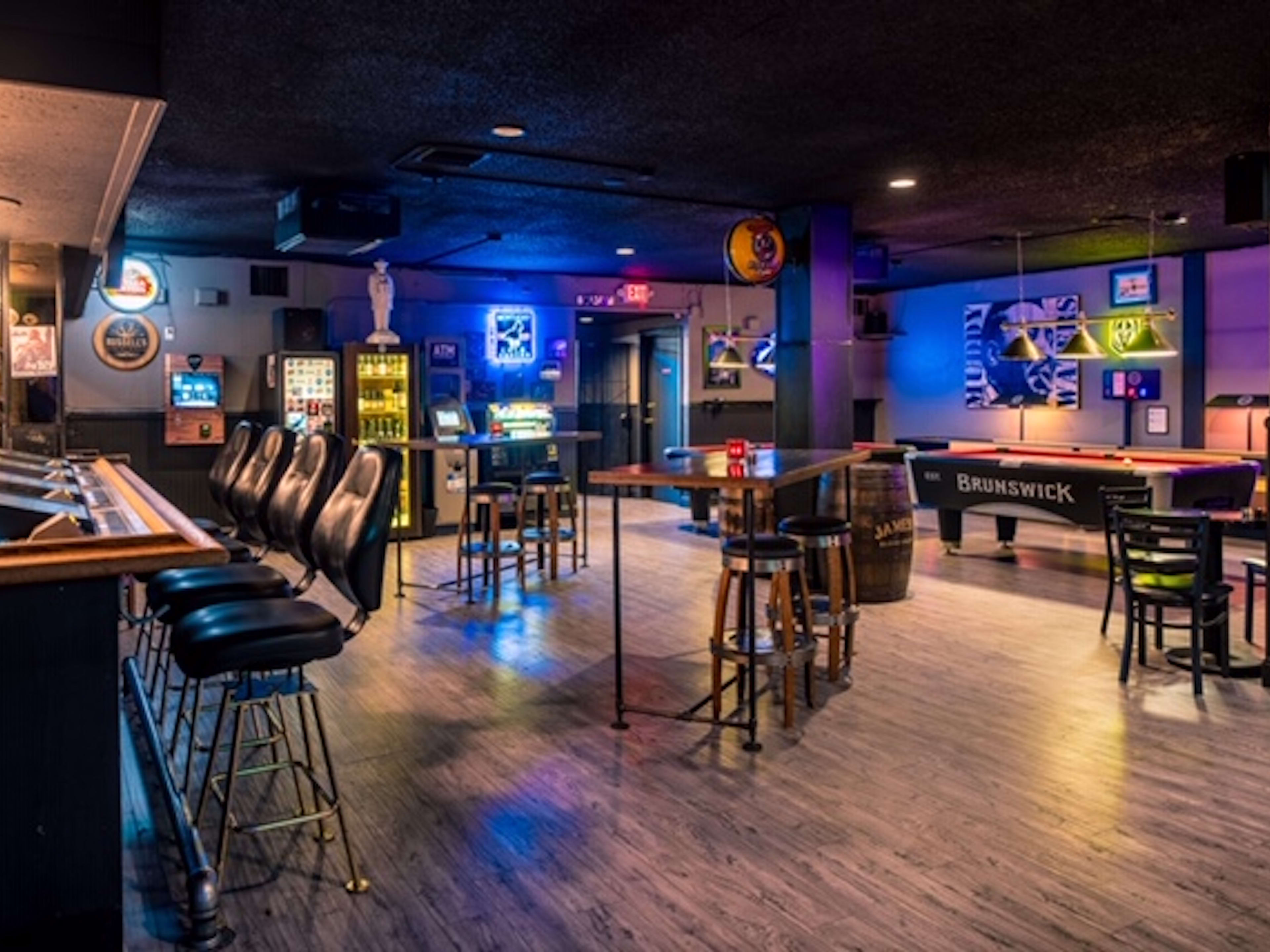 The Sand Dollar Lounge image