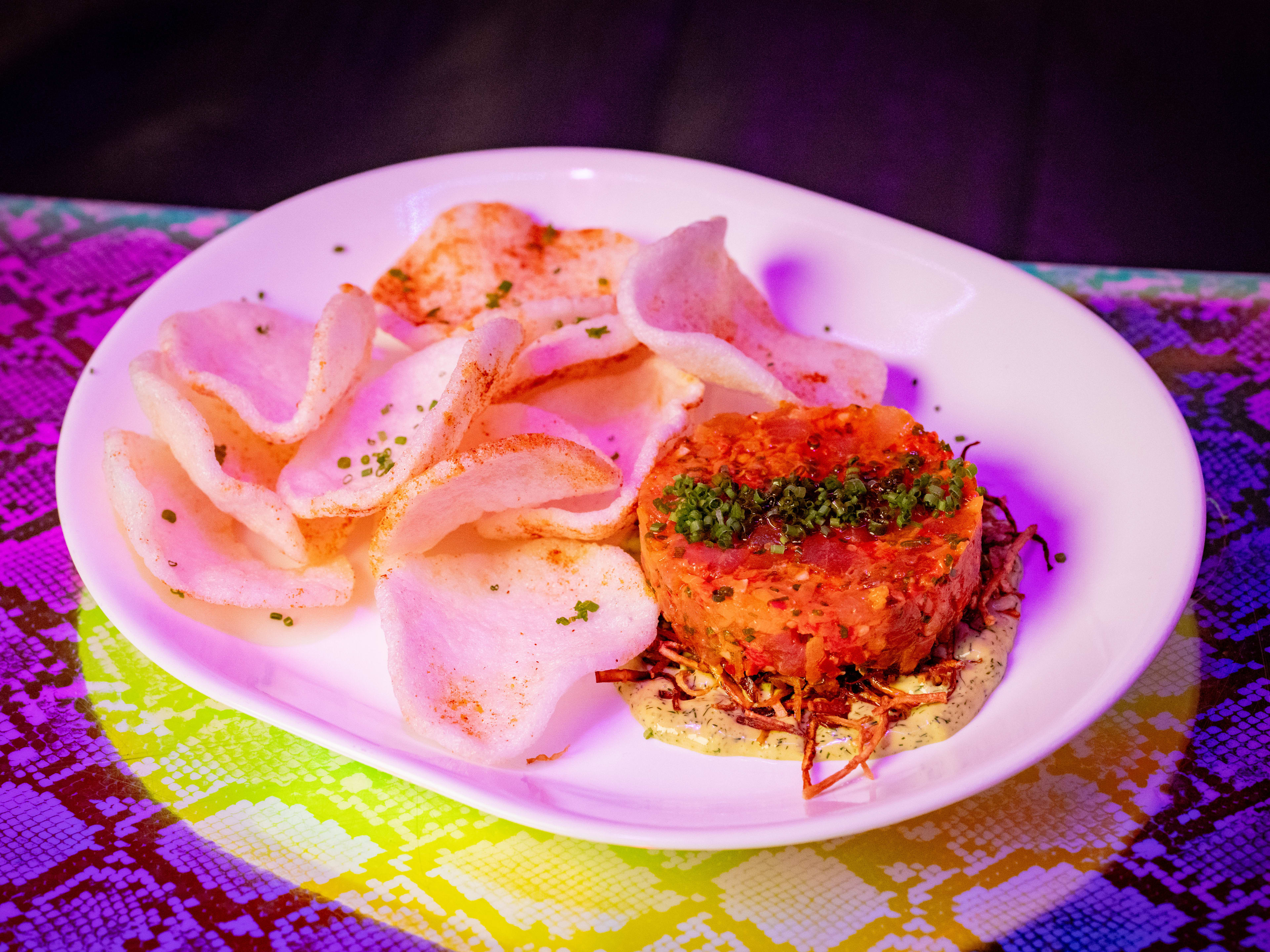 Tuna tartare with shrimp crackers at Lil Deb's Oasis