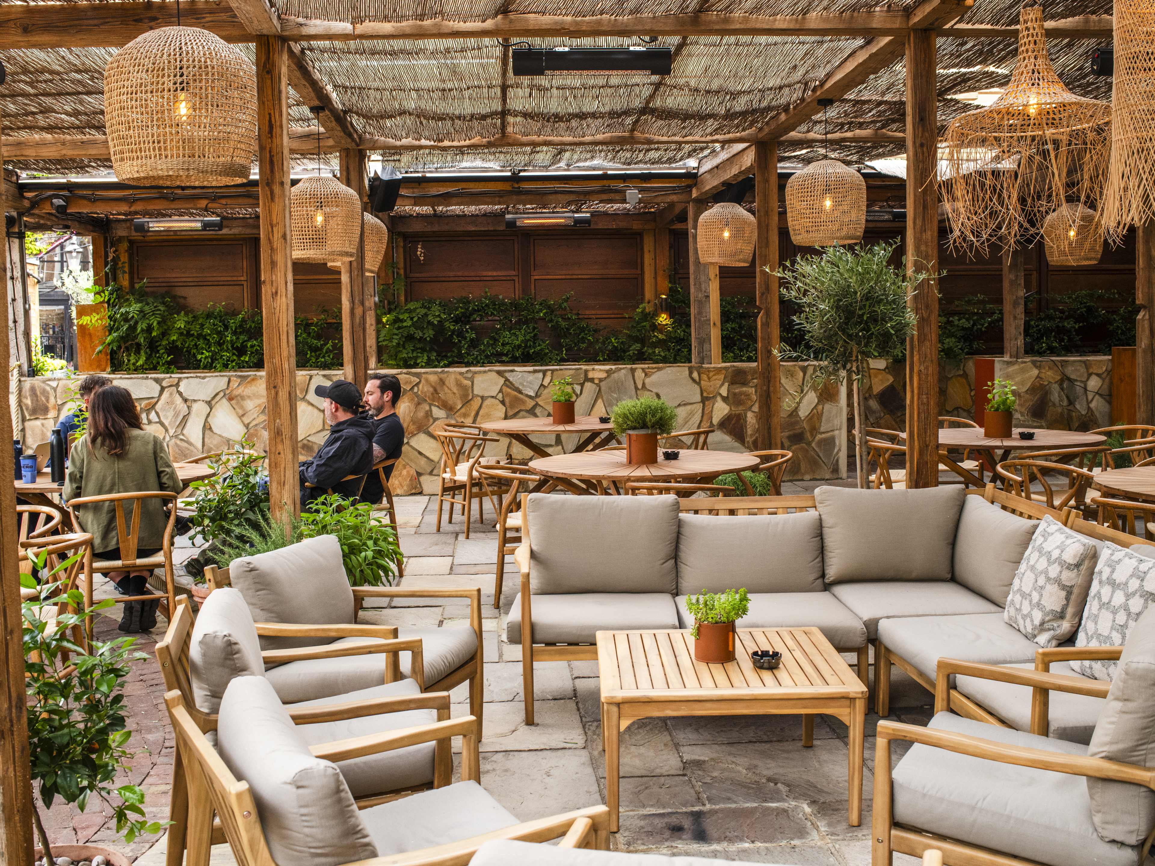 Where To Go For A Summer Date - London - The Infatuation