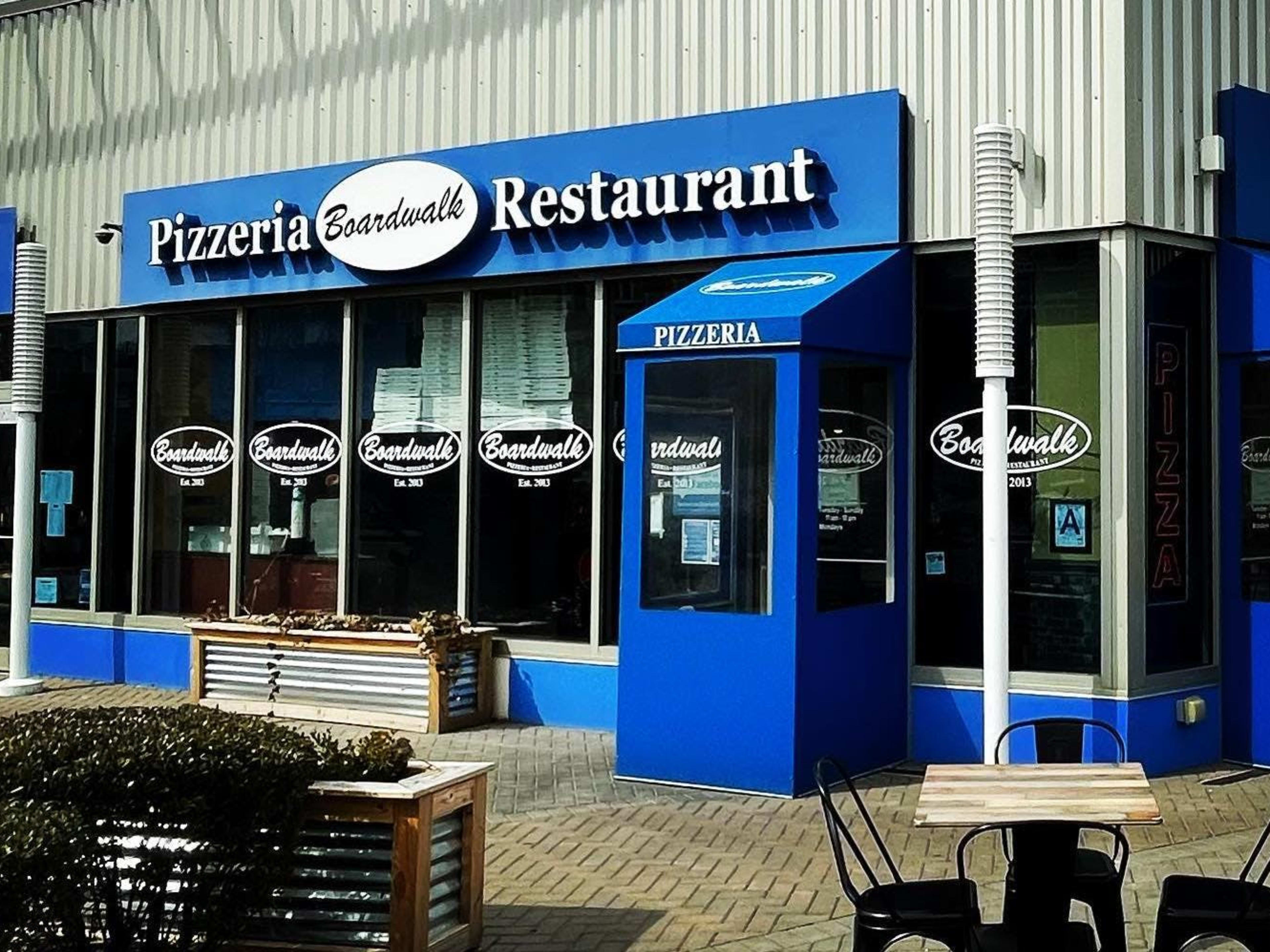 Rocco’s Of Roc Beach - Review - Rockaway Park - New York - The Infatuation