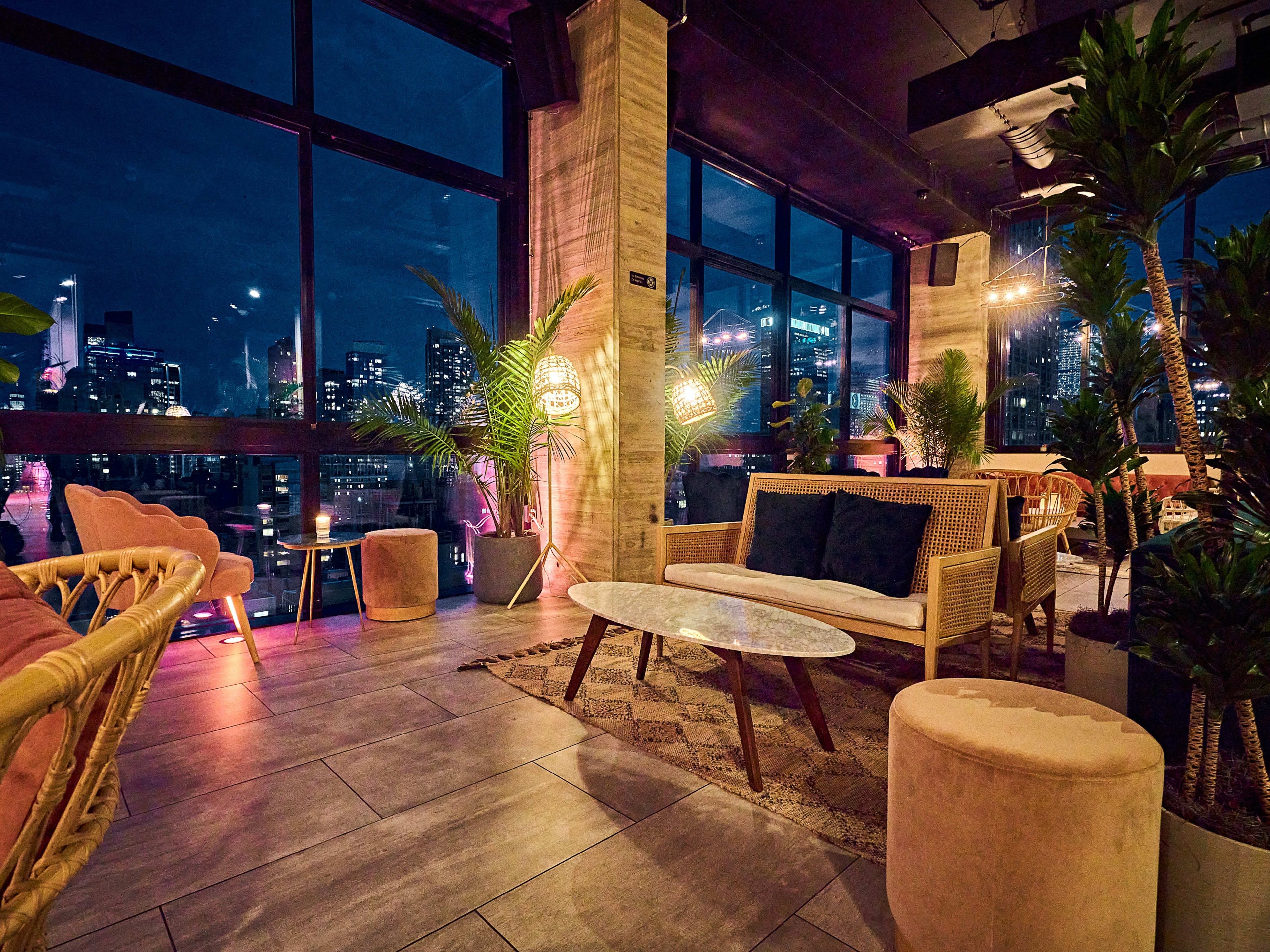 6 NYC Rooftop Bars Where You Won't Have To Wait In Line image