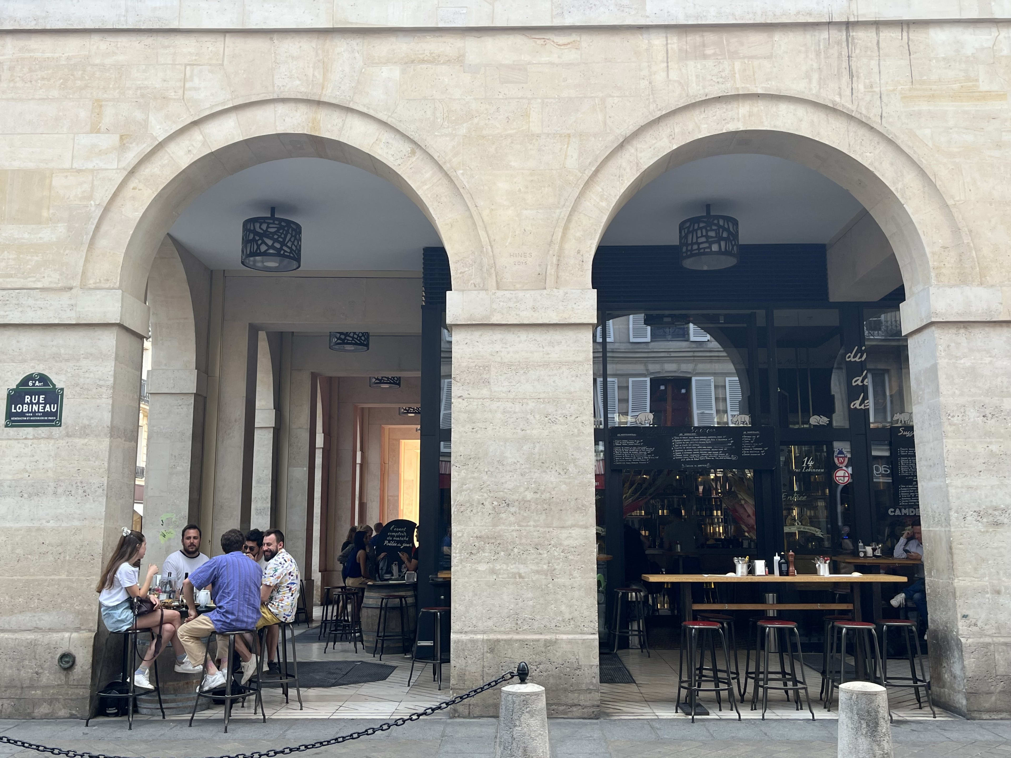 L'Avant Comptoir Du Marché image