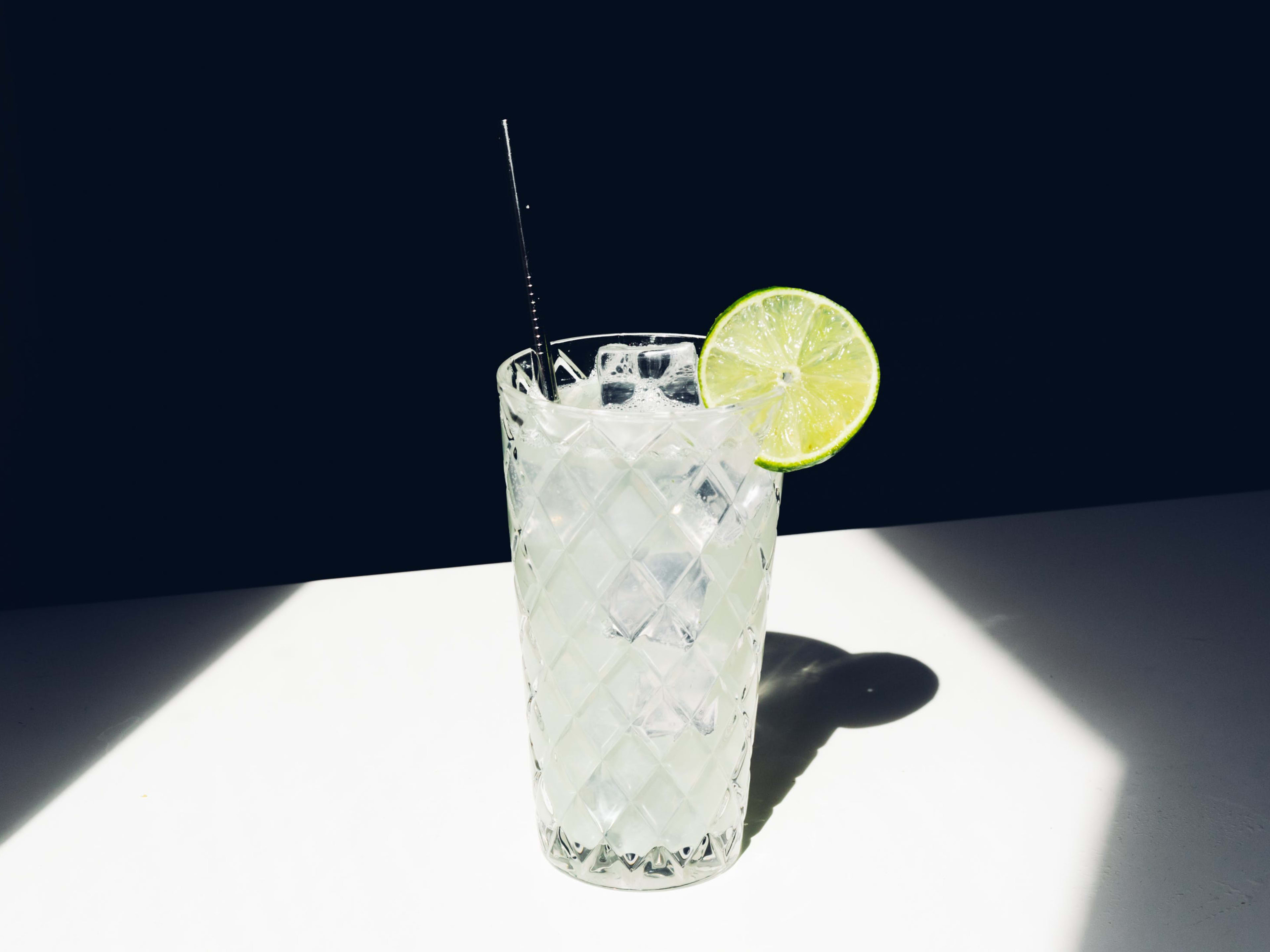 How To Make A Gin Rickey image