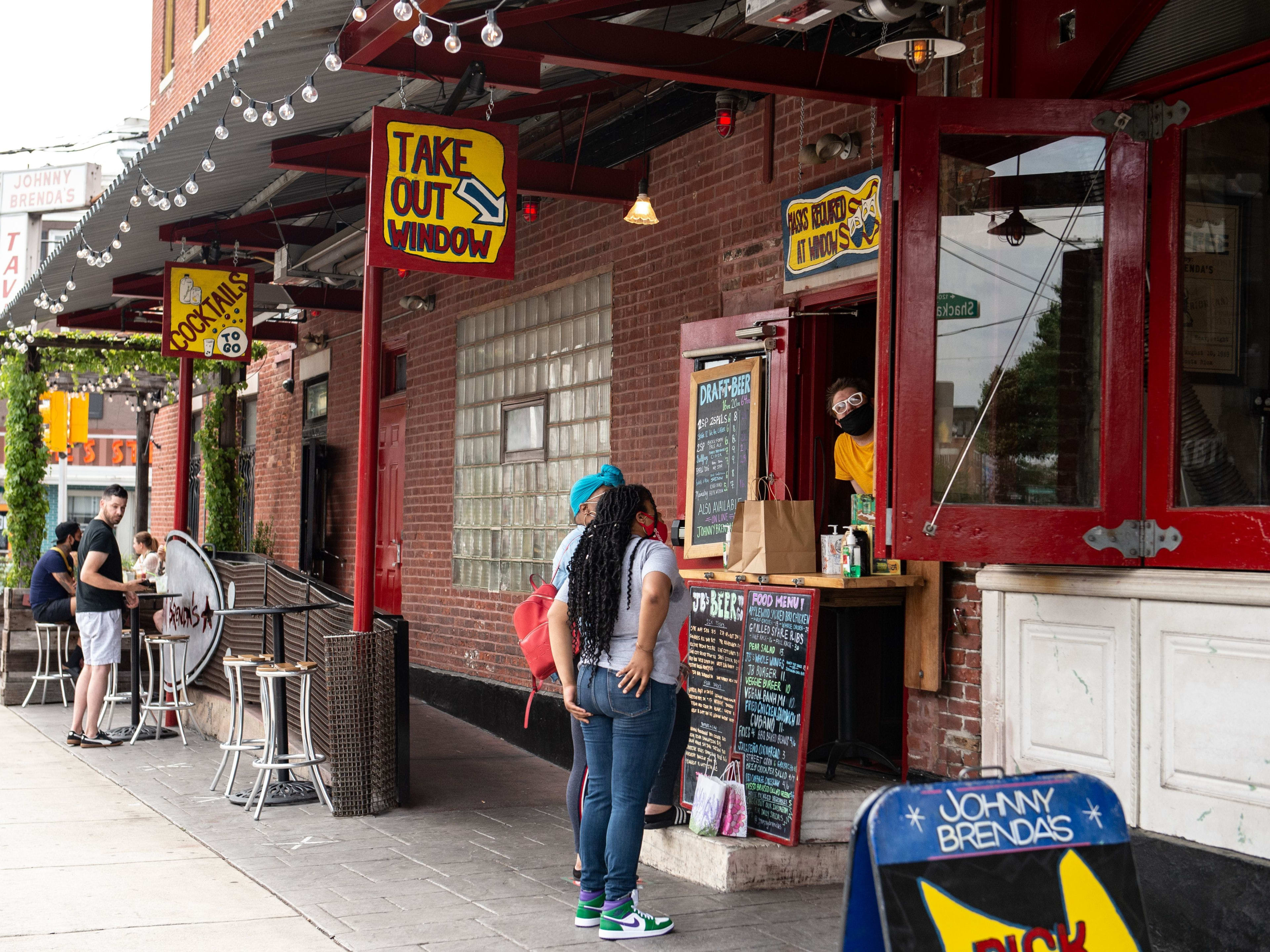 Philly’s Outdoor Restaurant Reopenings, In Pictures image