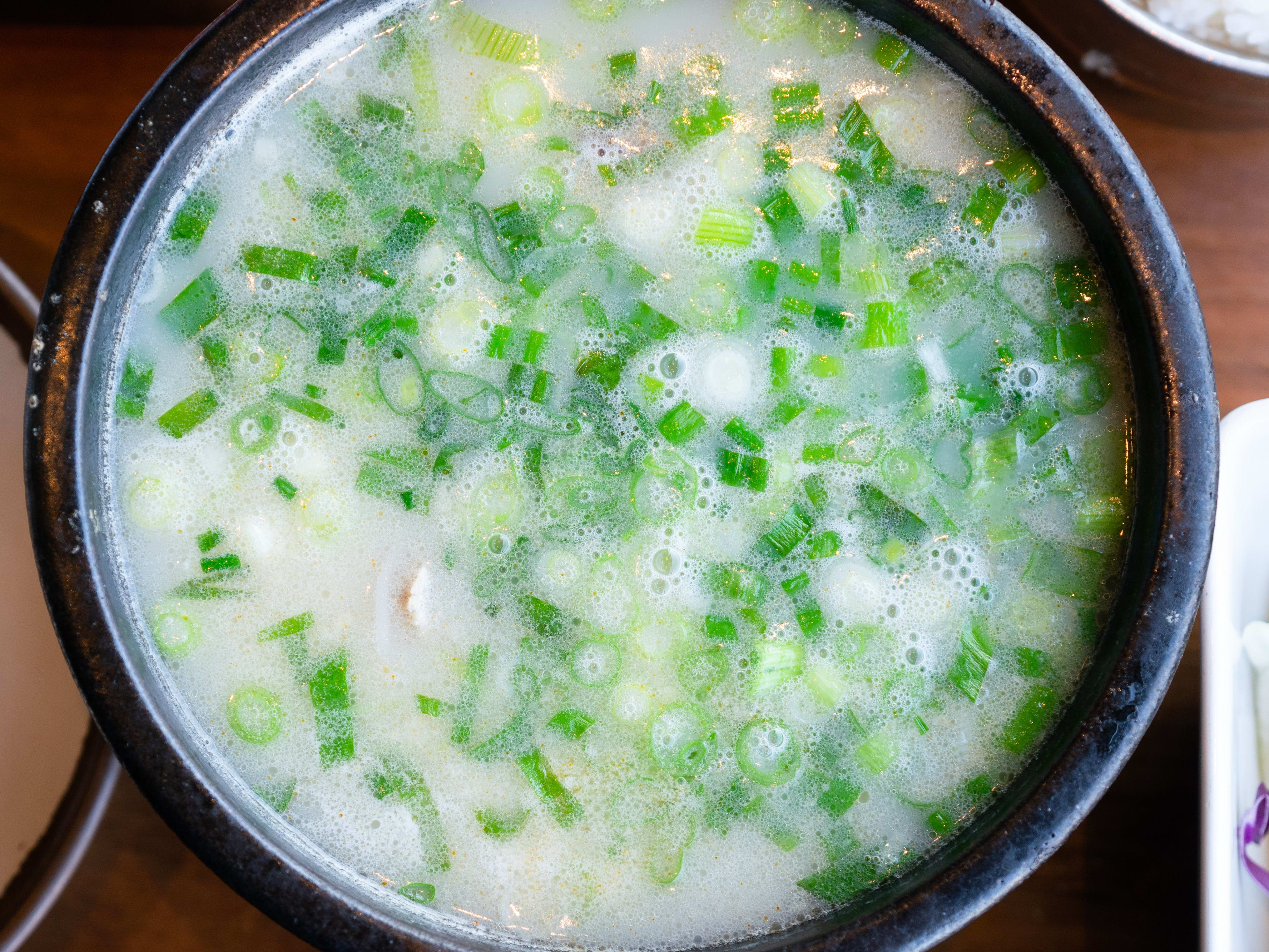 Seolleongtang Is The Korean Comfort Food I Crave Most image