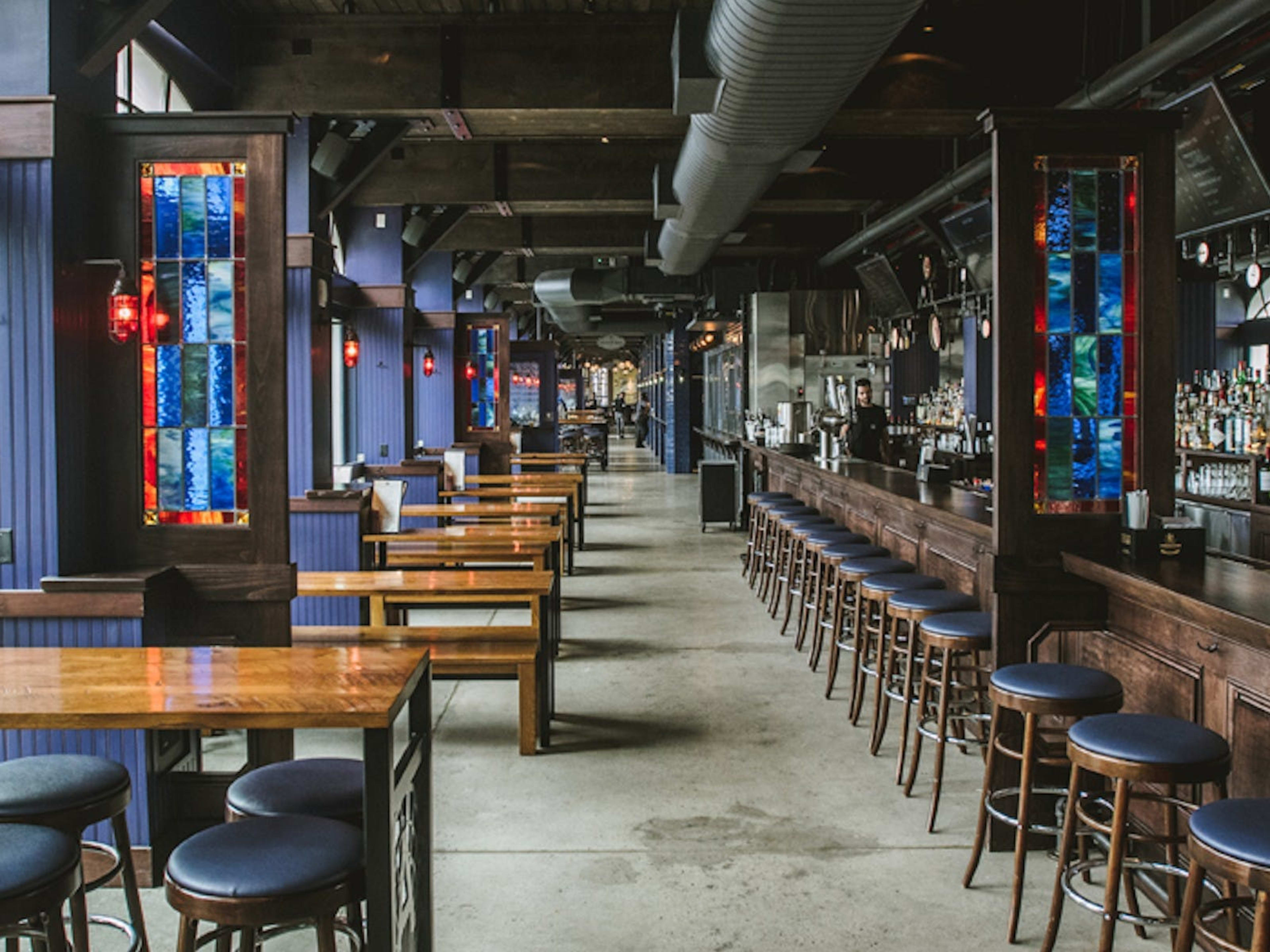 15 Bars Where You Can Bring Your Kids image