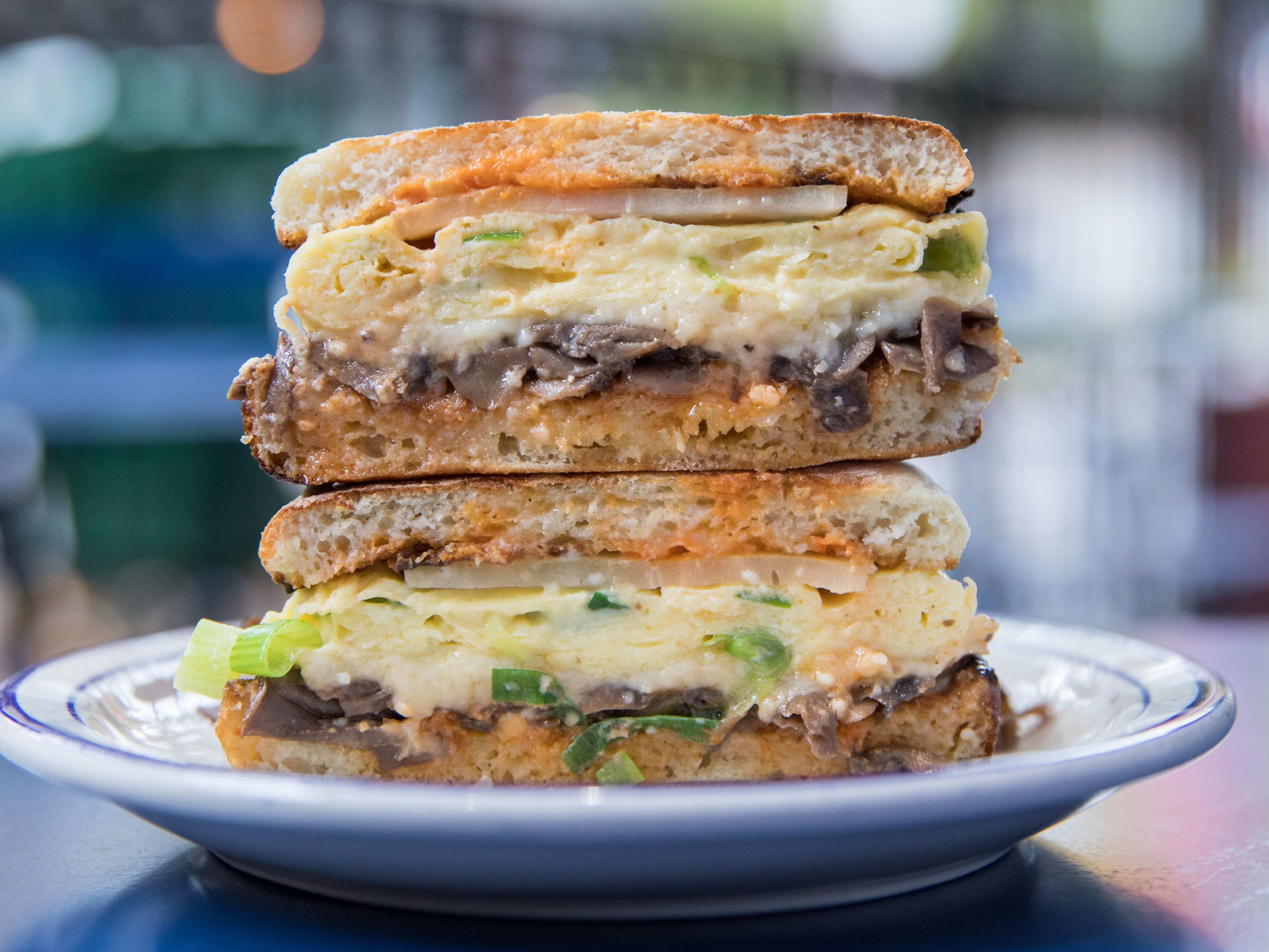 Village Square Cafe Review Redmond Seattle The Infatuation