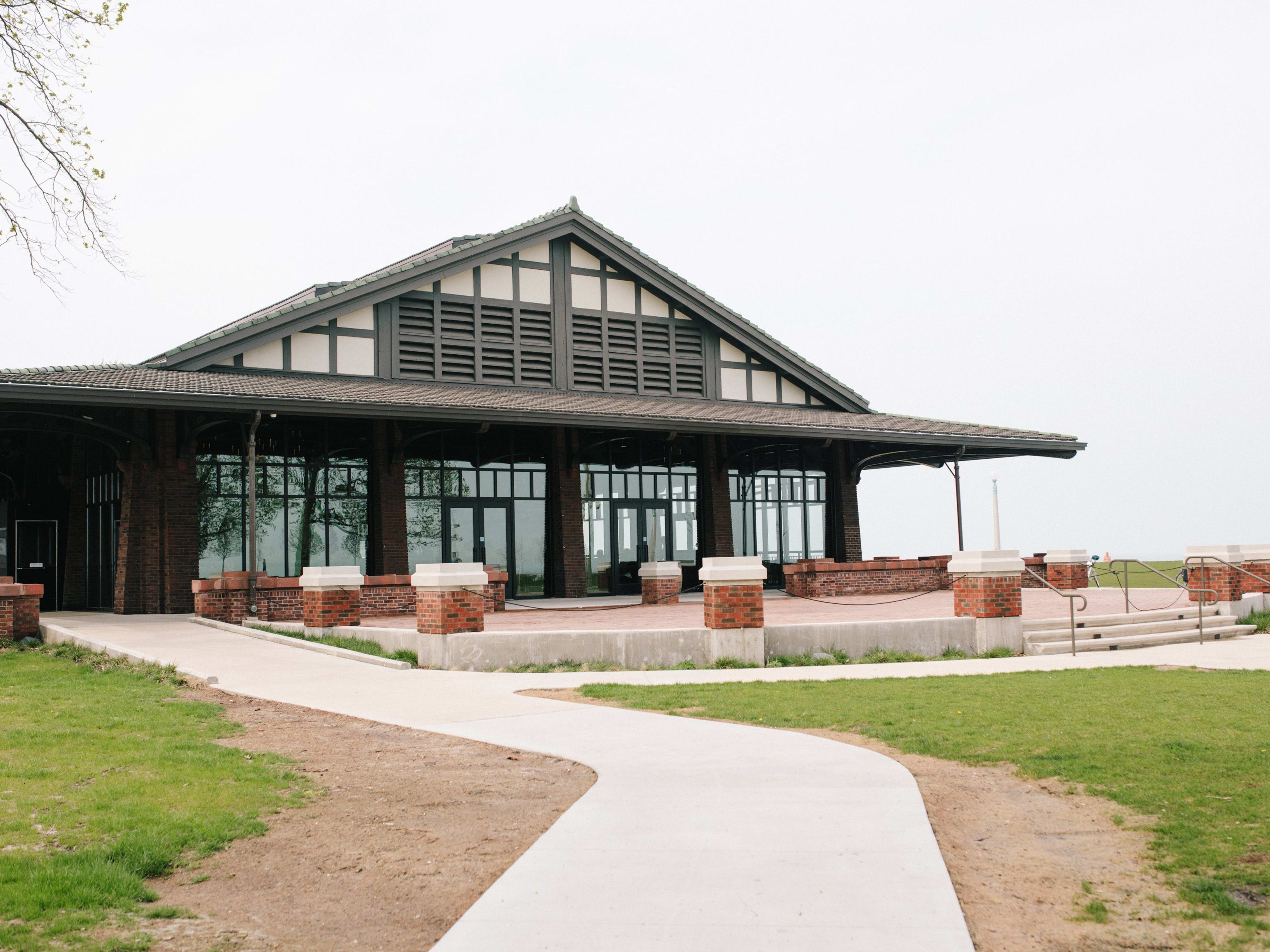 Theater On The Lake image