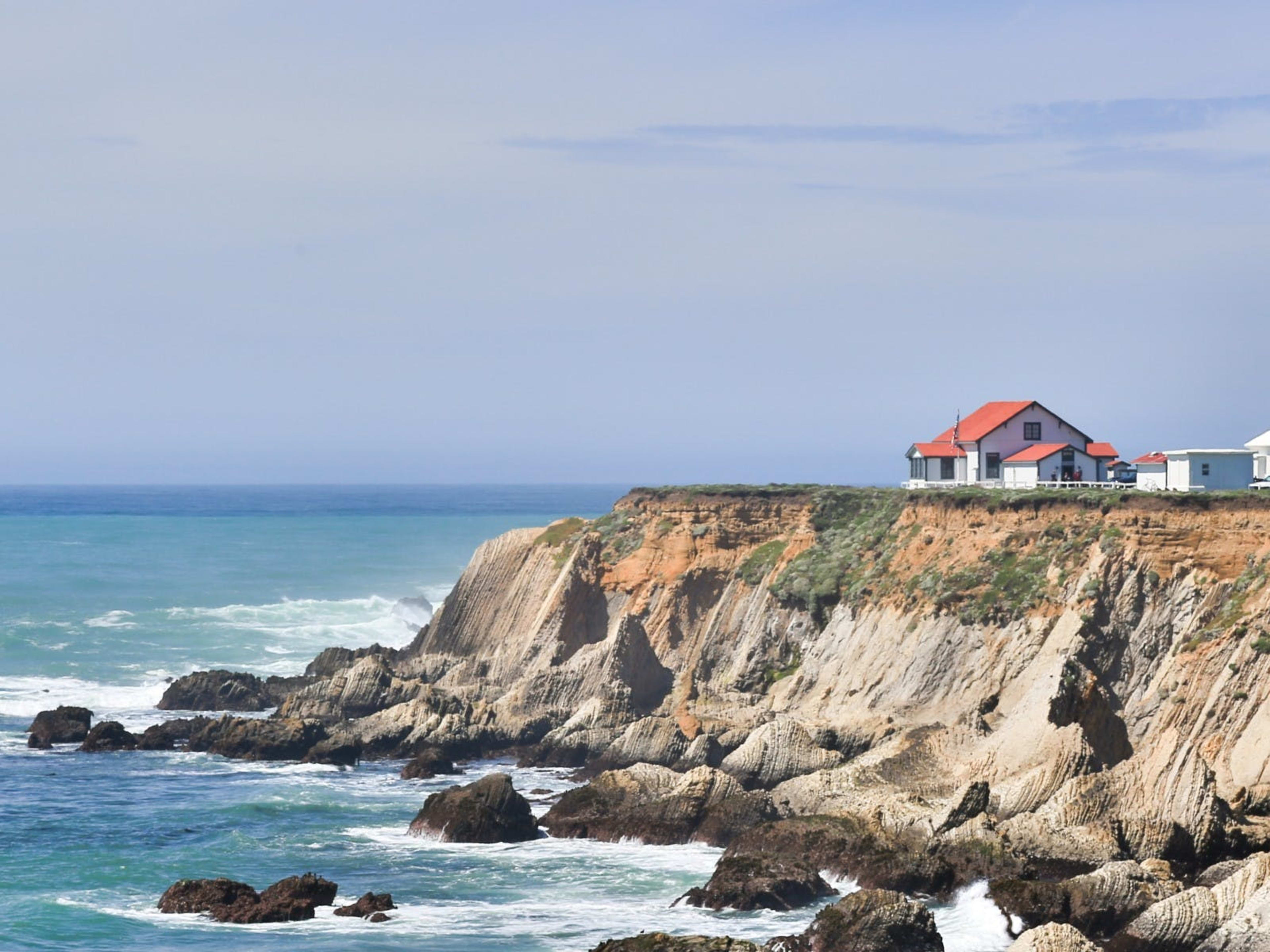 Where To Eat And Drink In Mendocino image