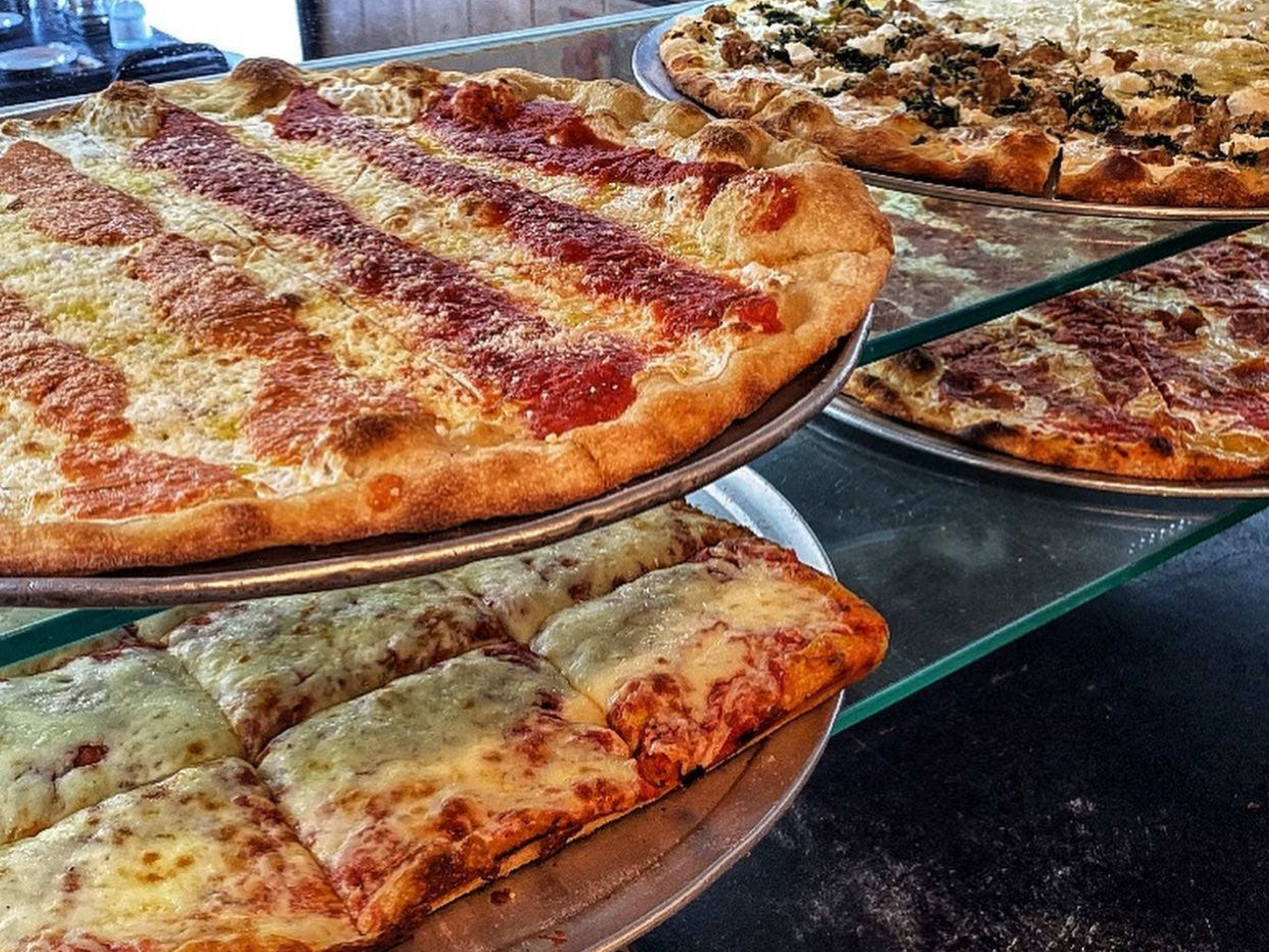 The Best Pizza Places On Staten Island New York The Infatuation