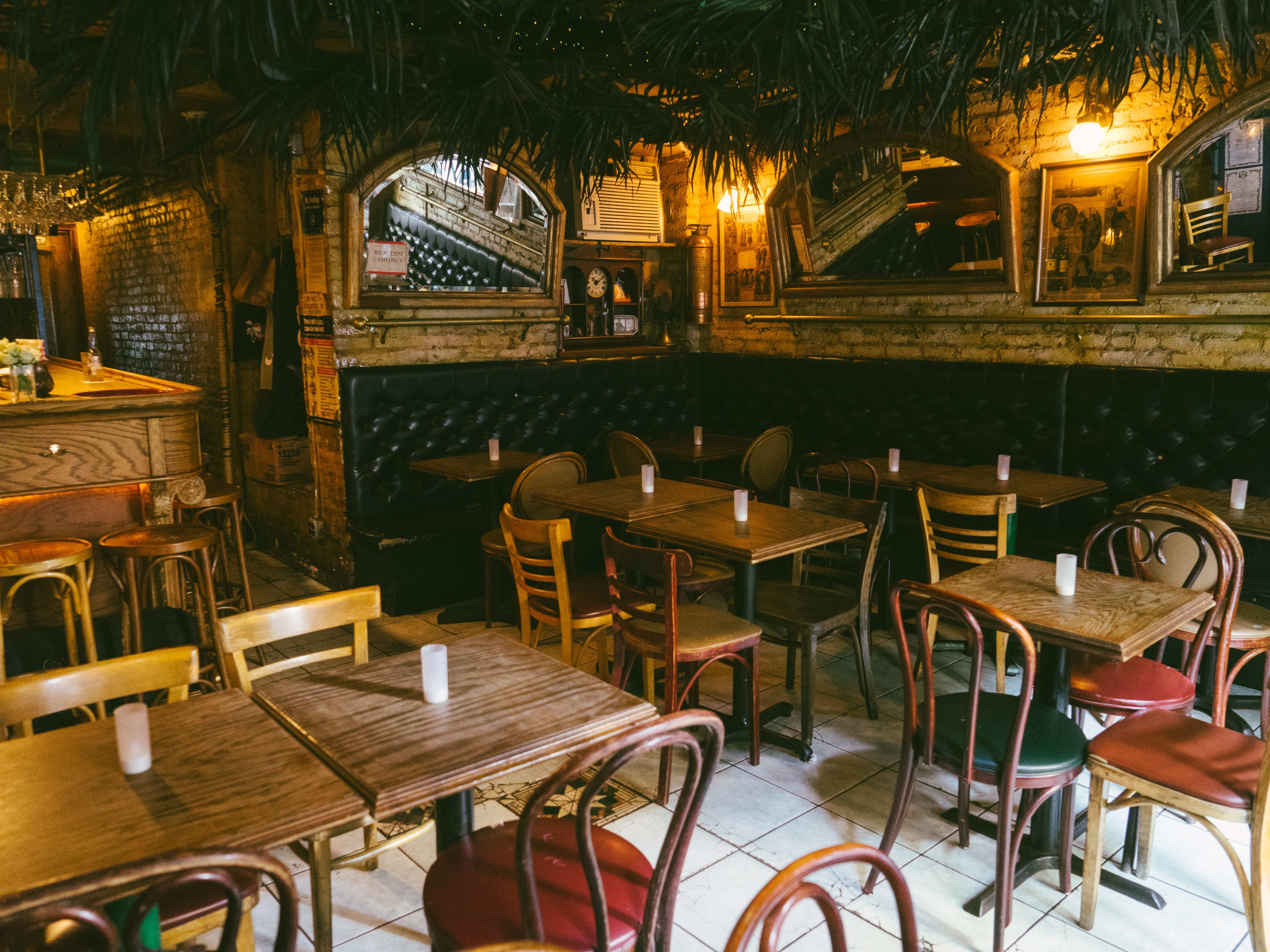 The Best NYC Bars With Live Music New York The Infatuation