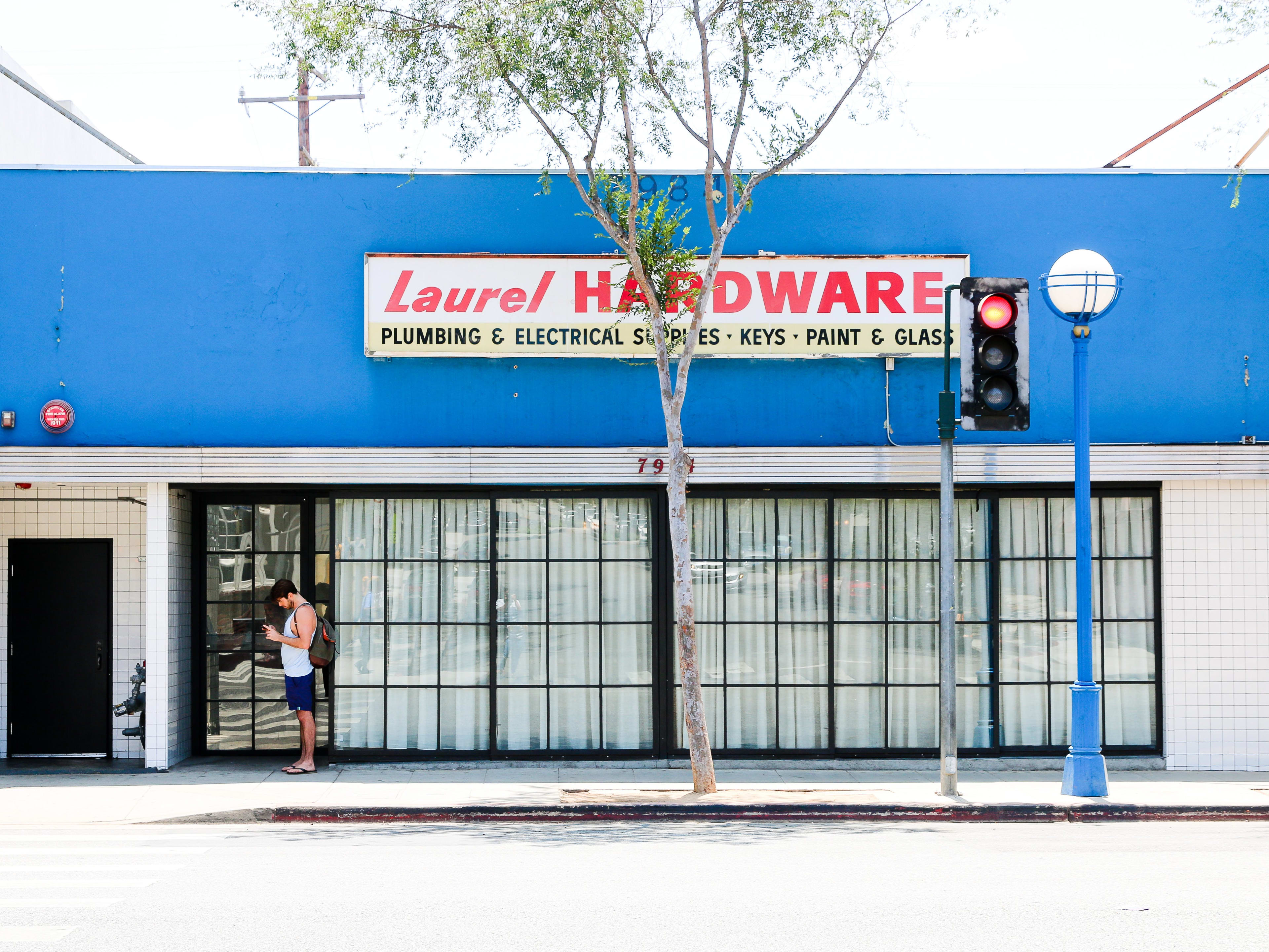 Laurel Hardware image