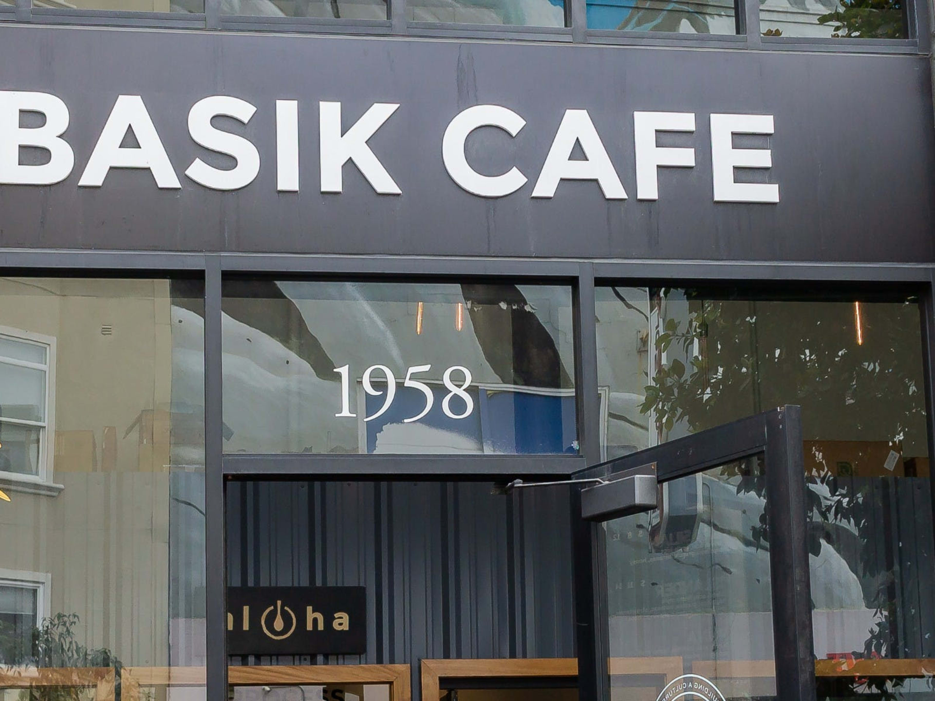 Basik Cafe review image