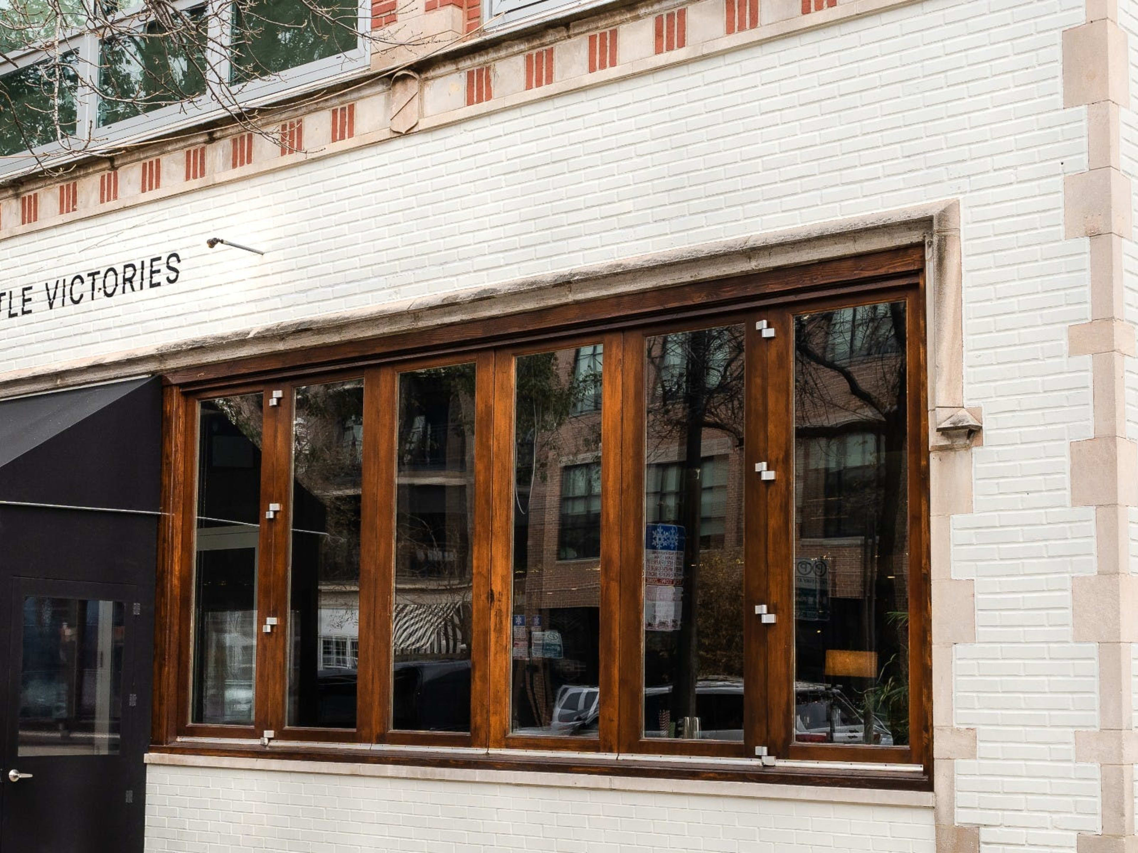 Little Victories Review Wicker Park Chicago The Infatuation