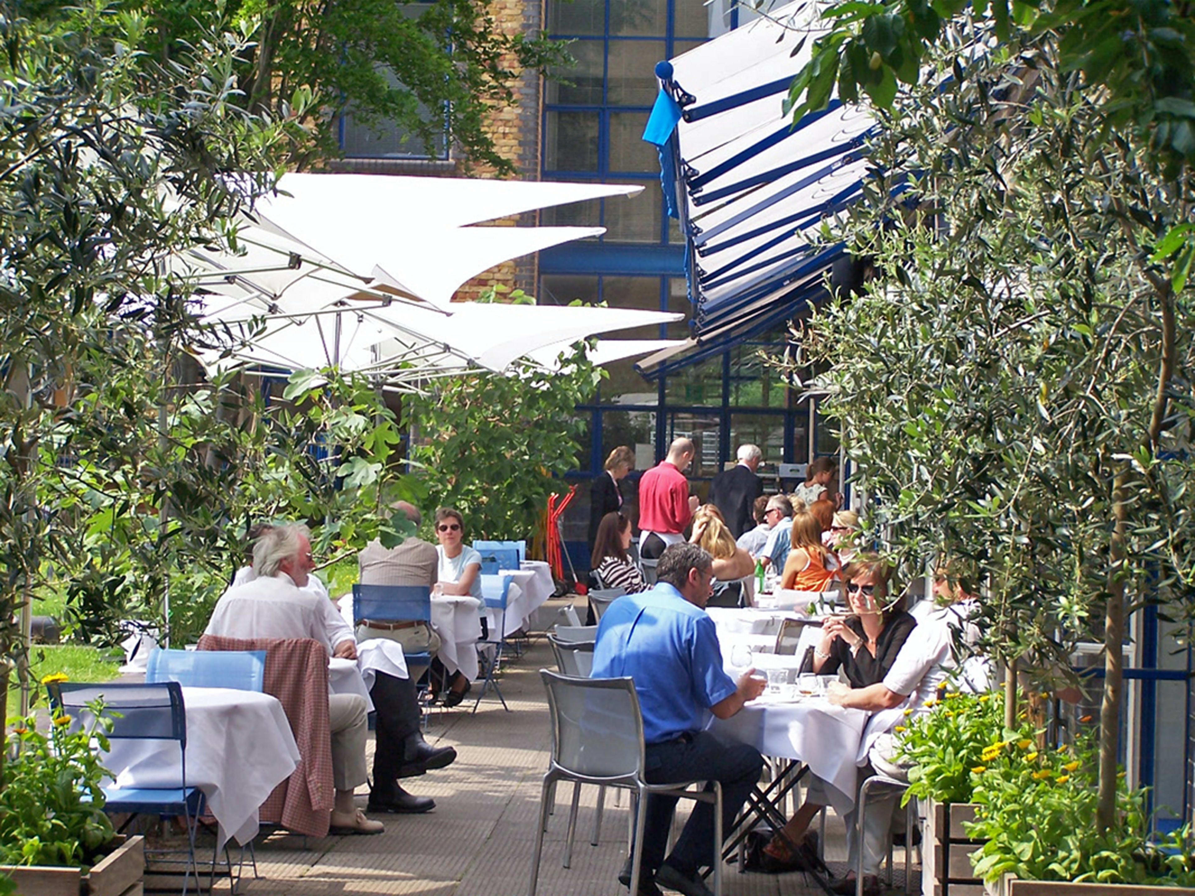 The patio at The River Cafe.