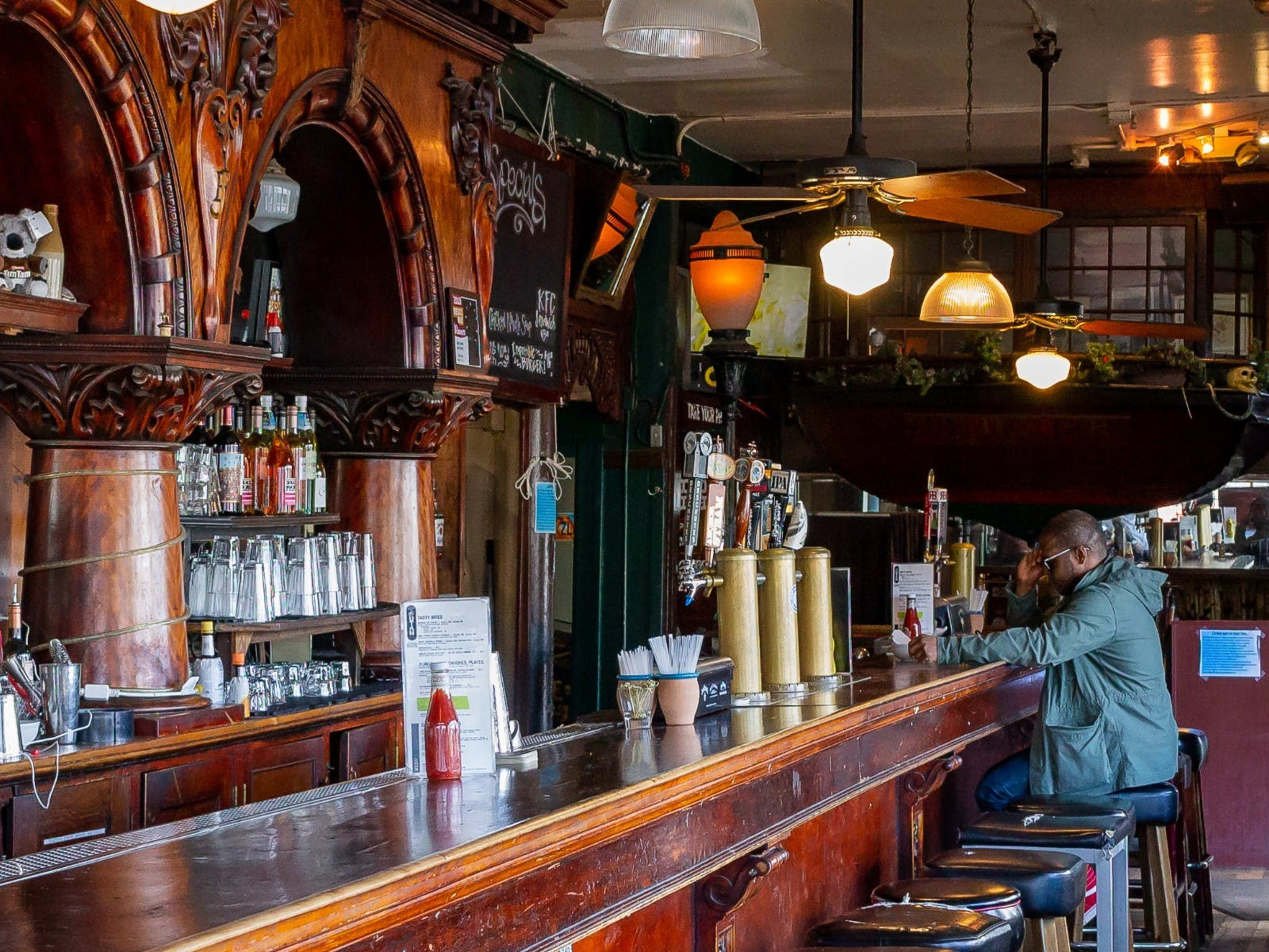 The Hotel Utah Saloon image