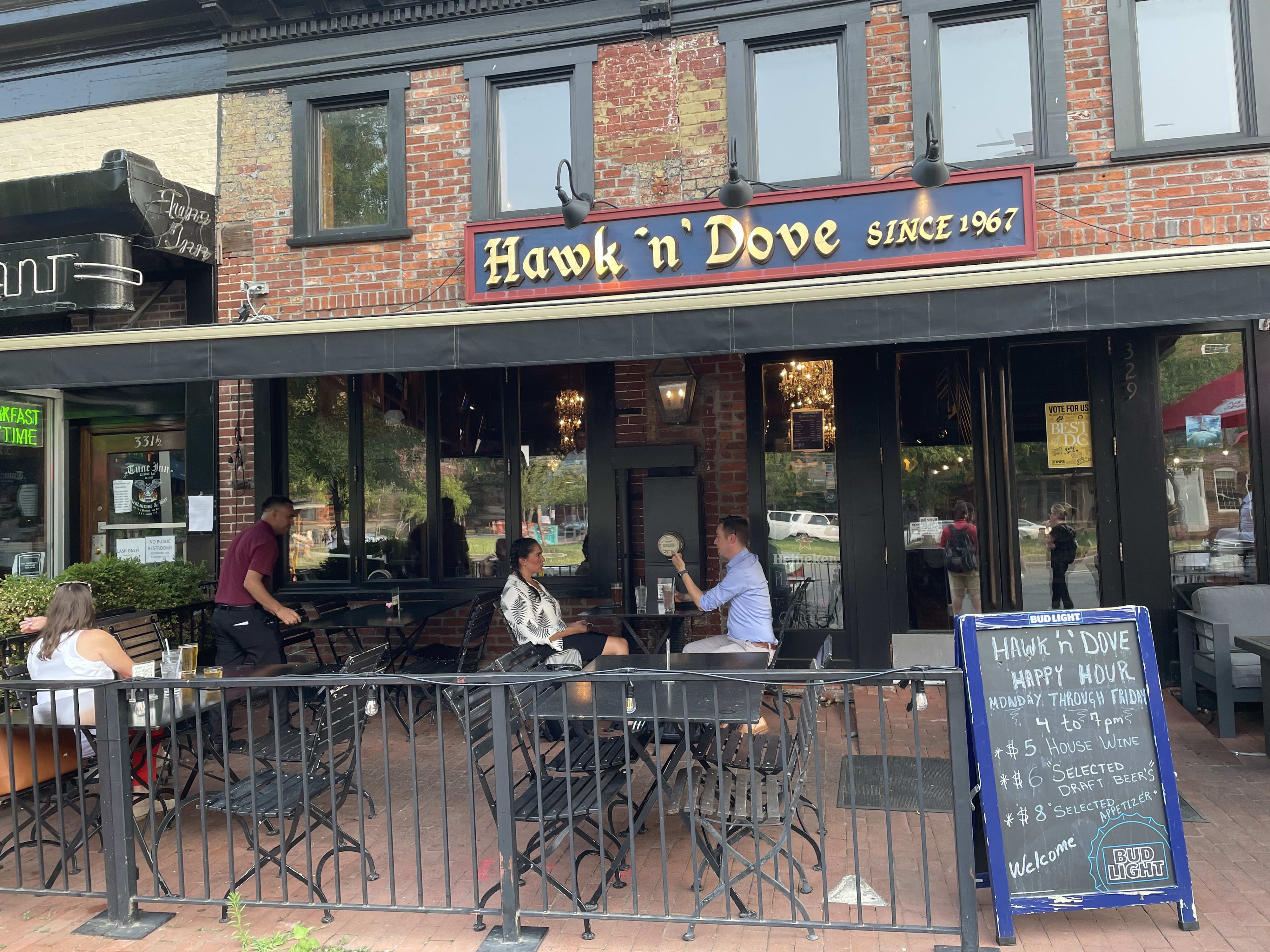 Hawk 'n' Dove image