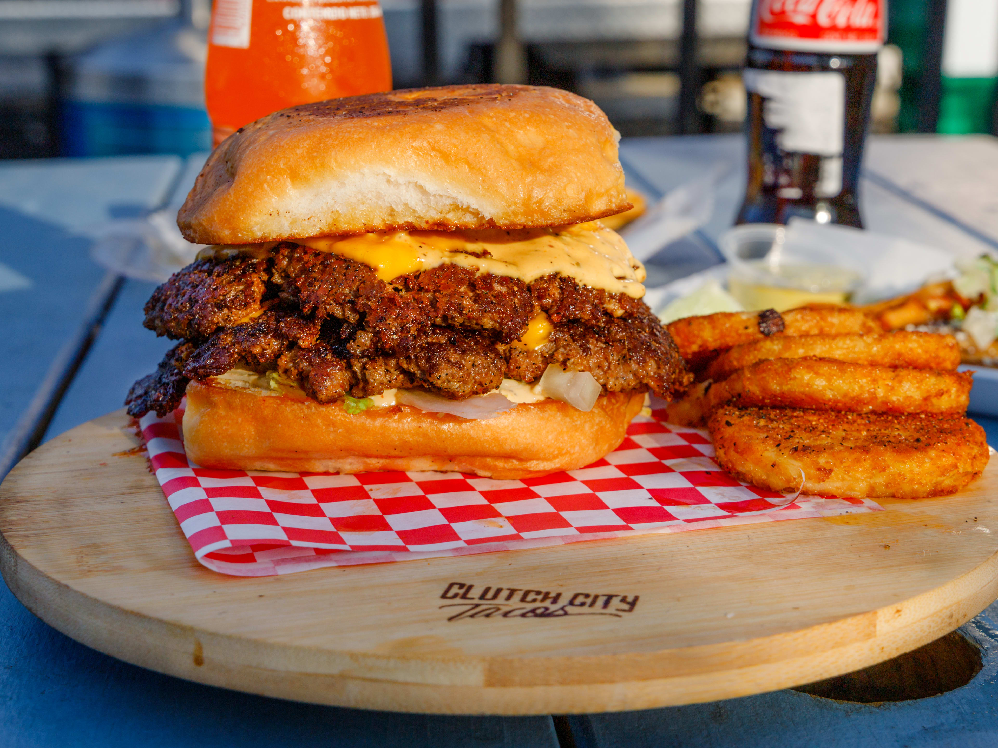 Clutch City Grill Review First Ward Houston The Infatuation