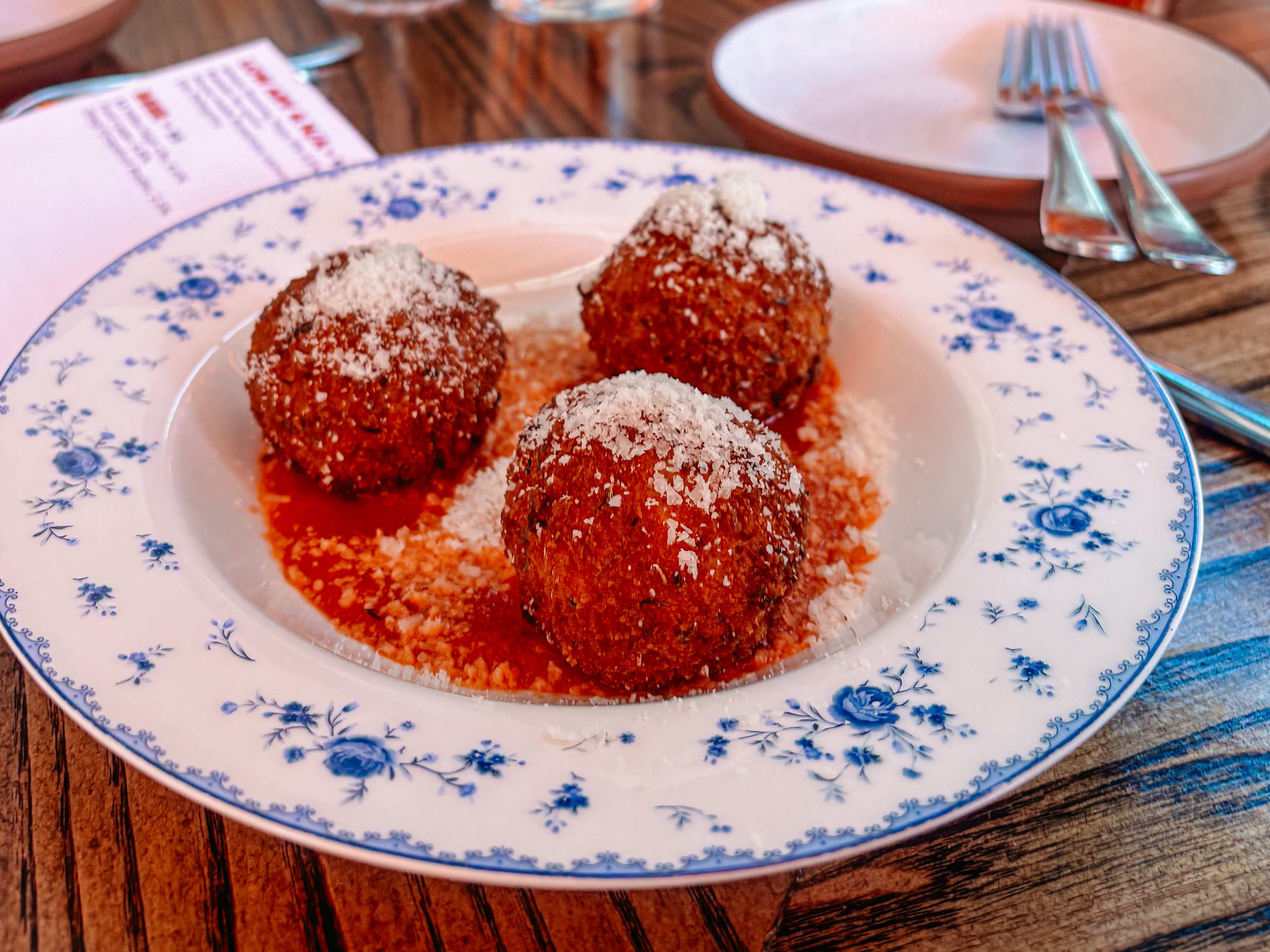 Metsi's - Review - Short North - Columbus - The Infatuation