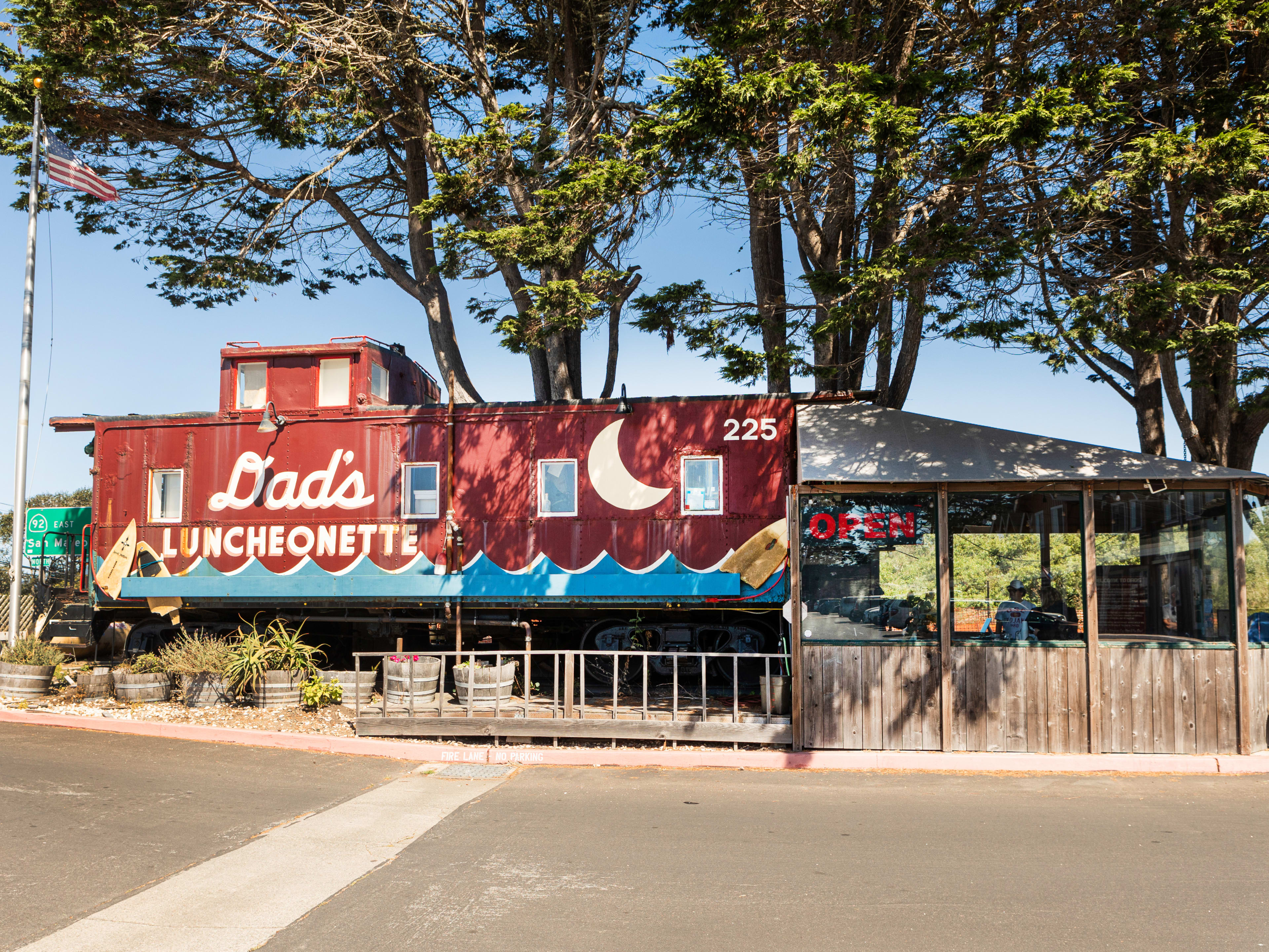 Dad's Luncheonette image