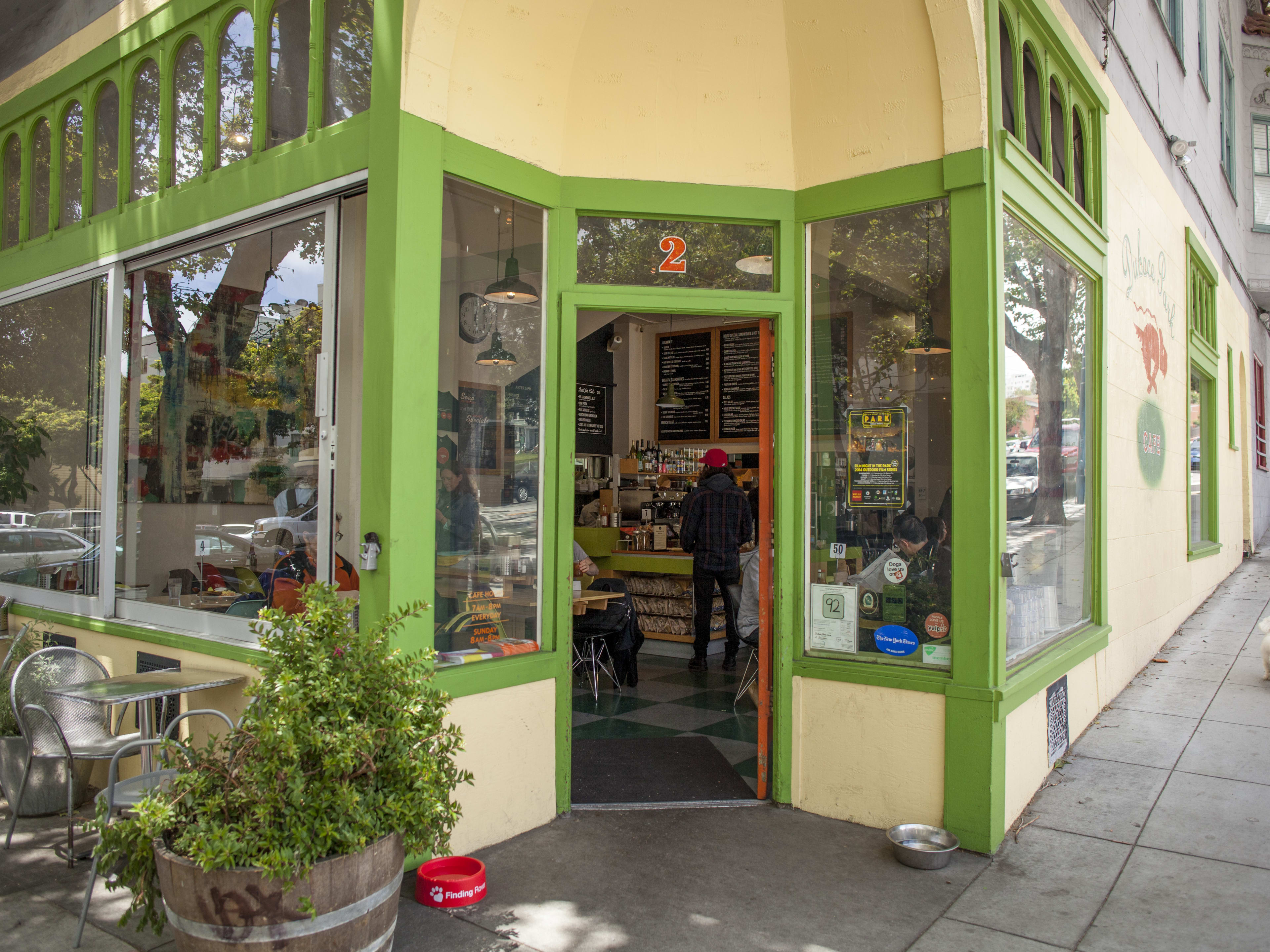 Duboce Park Cafe image