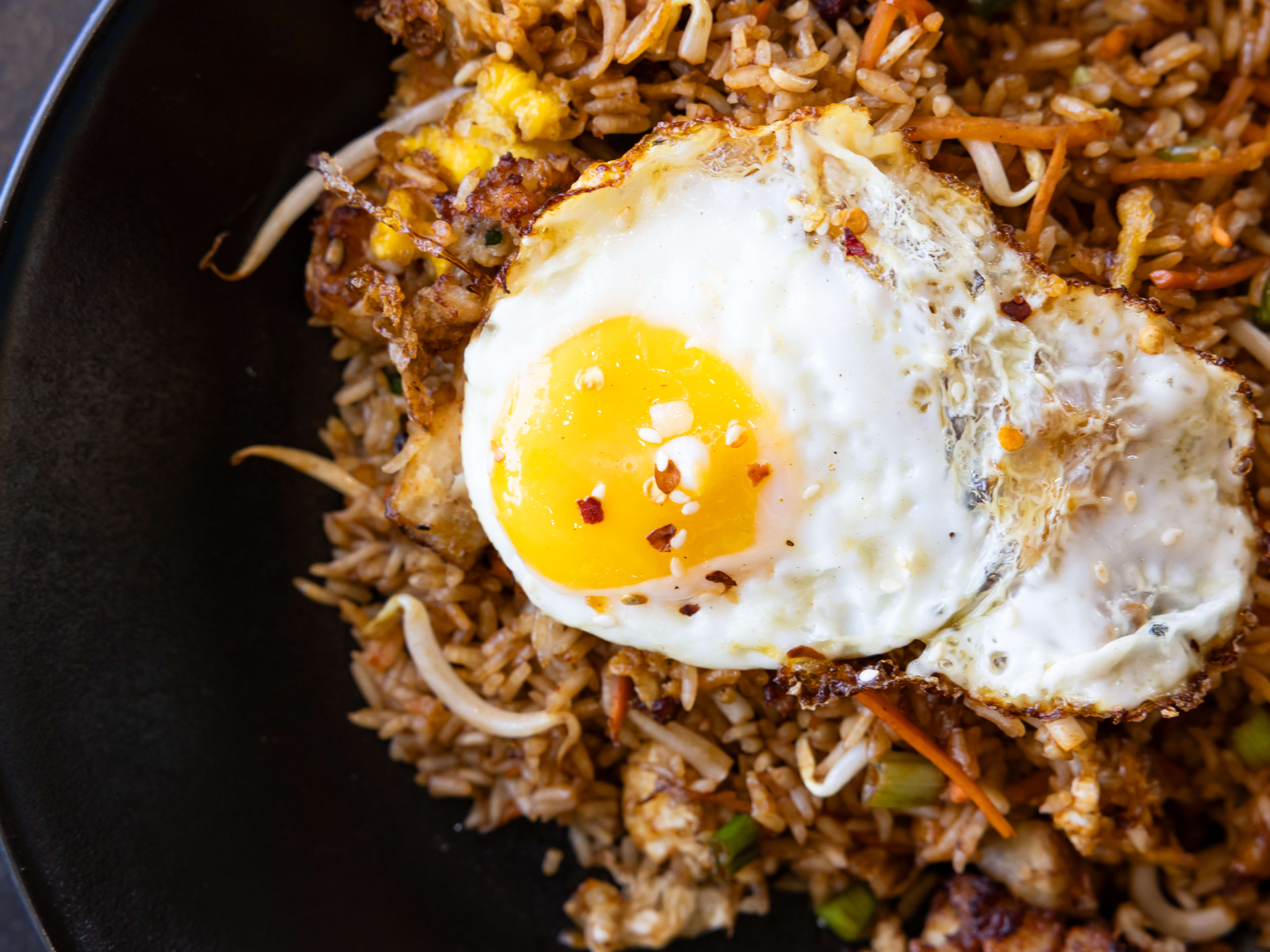 breakfast fried rice with egg