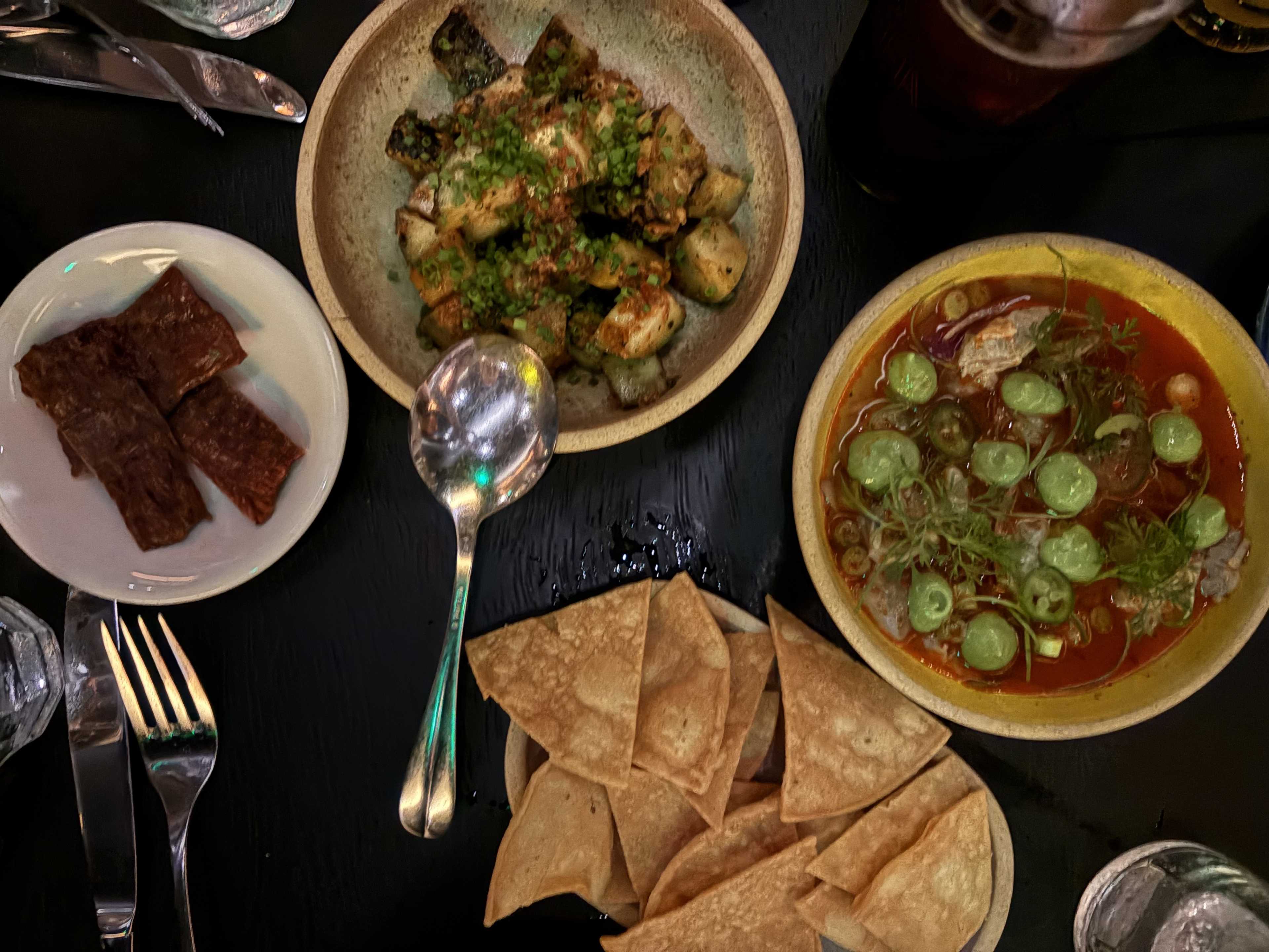 La Jefa nails everything from cocktails to conchas - Review