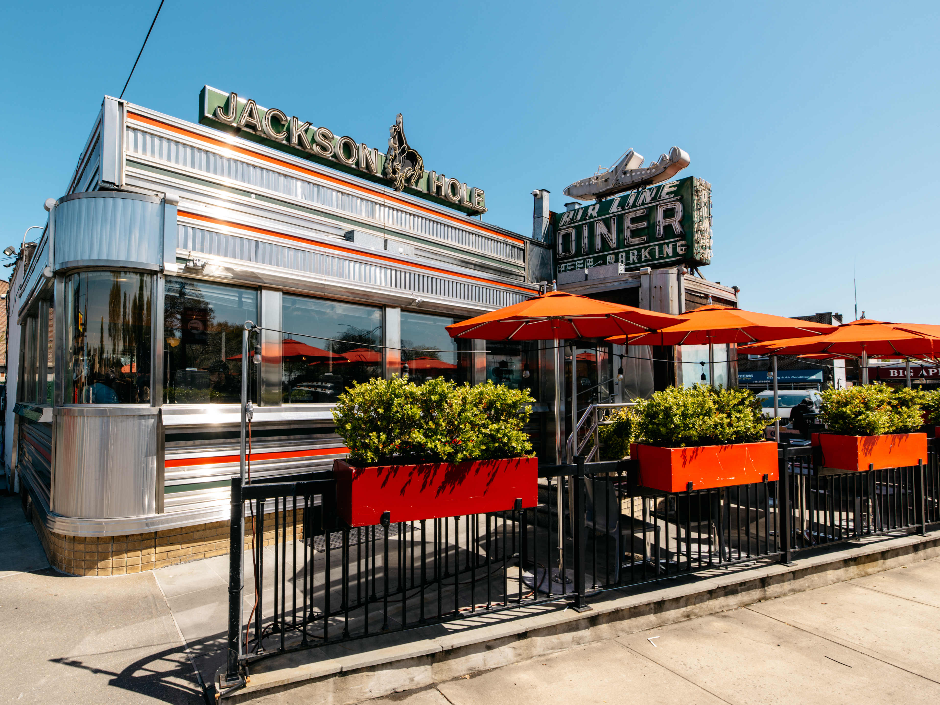 The chrome exterior of Jackson Hole Diner.