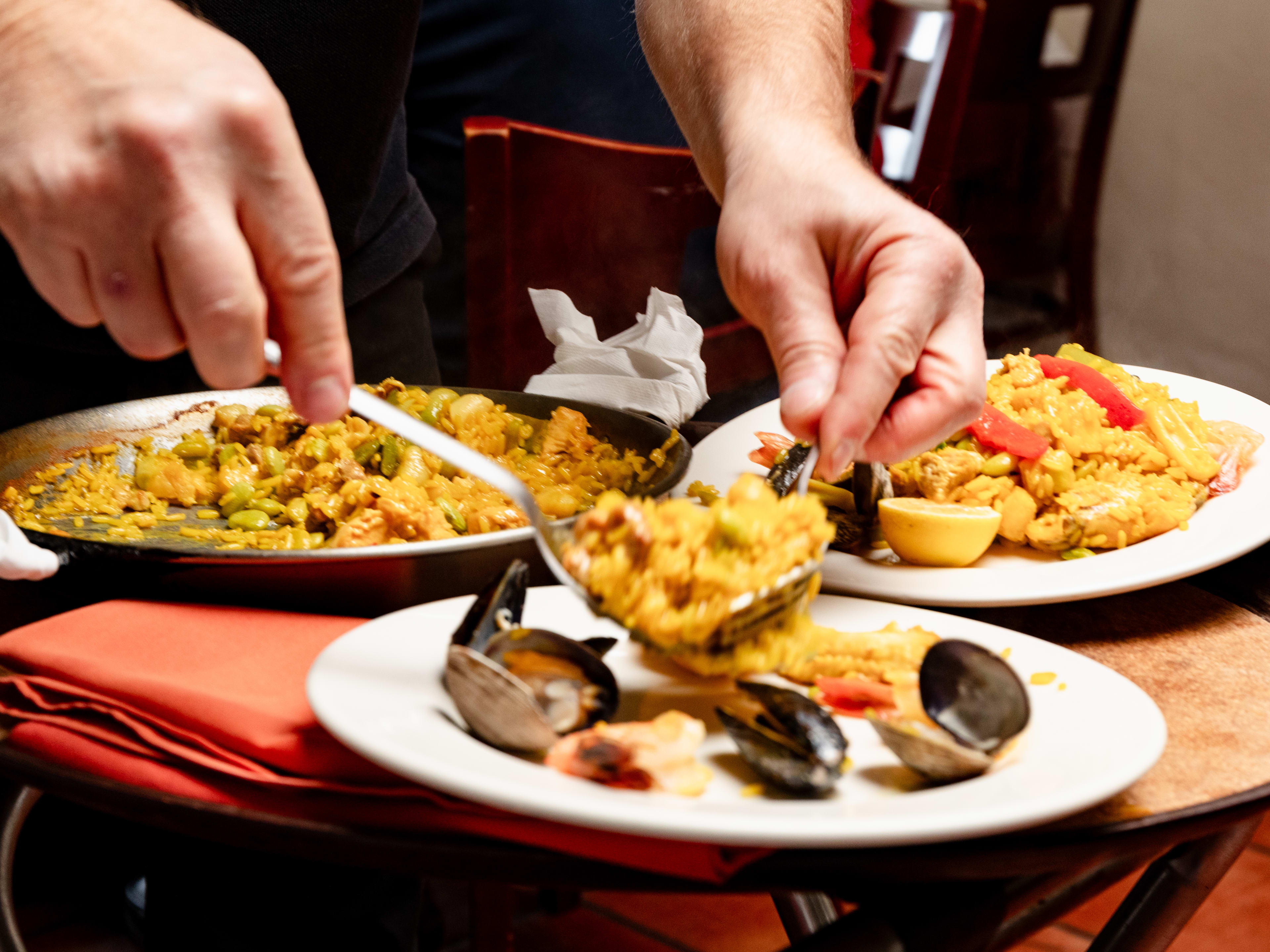 La Paella tableside service