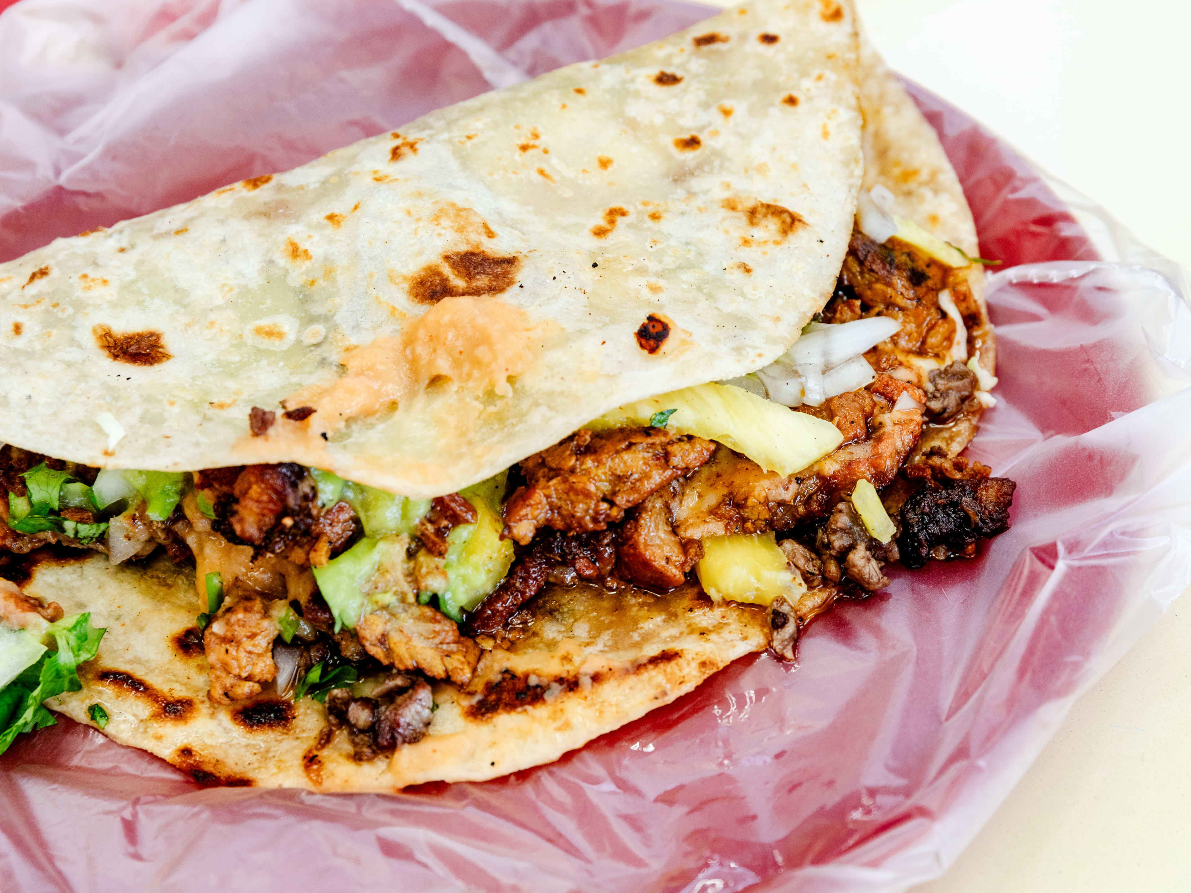 Tacos La Rueda review image