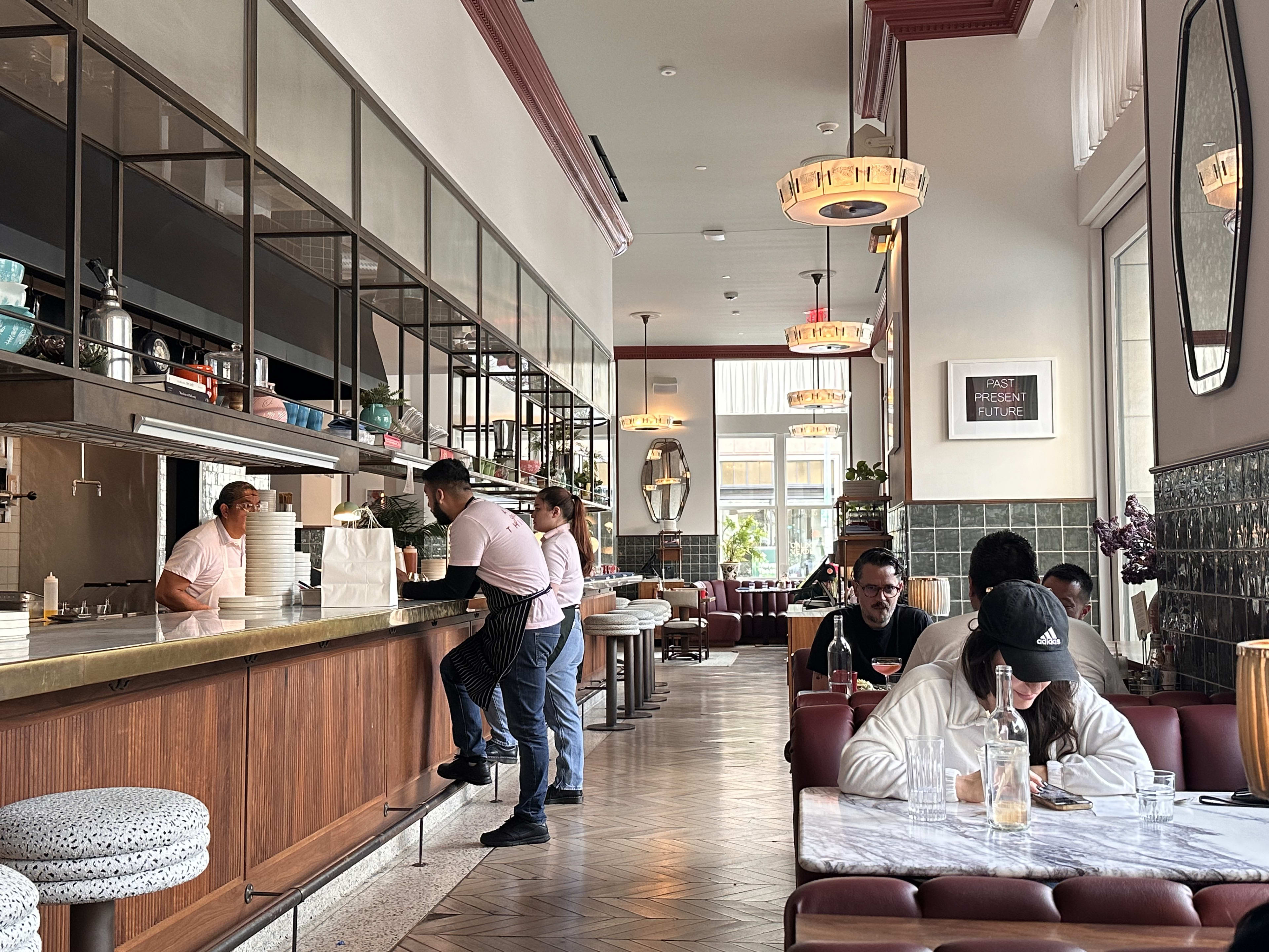 Moonlark's Dinette interior