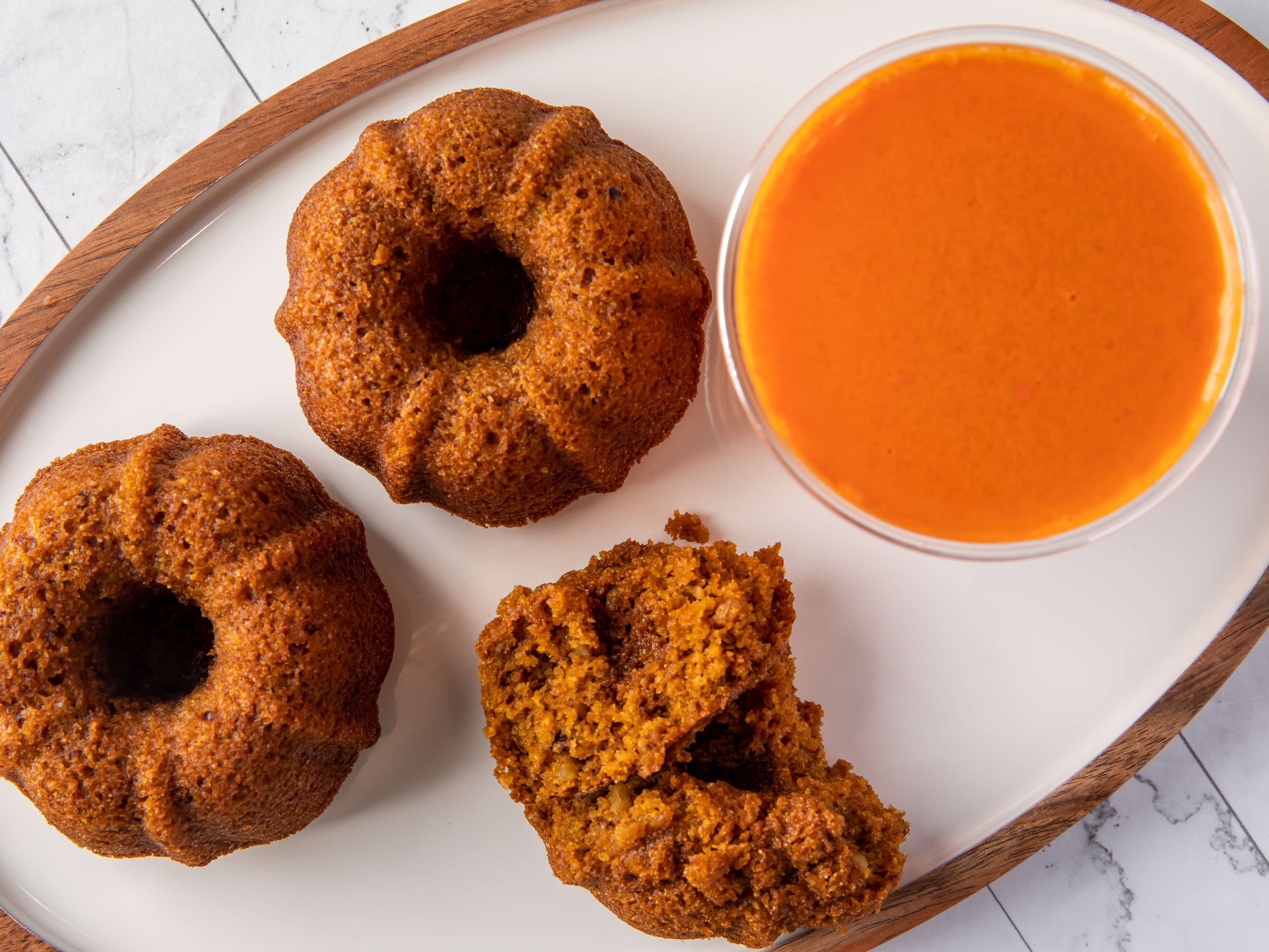 orange smoothie with bundt cakes