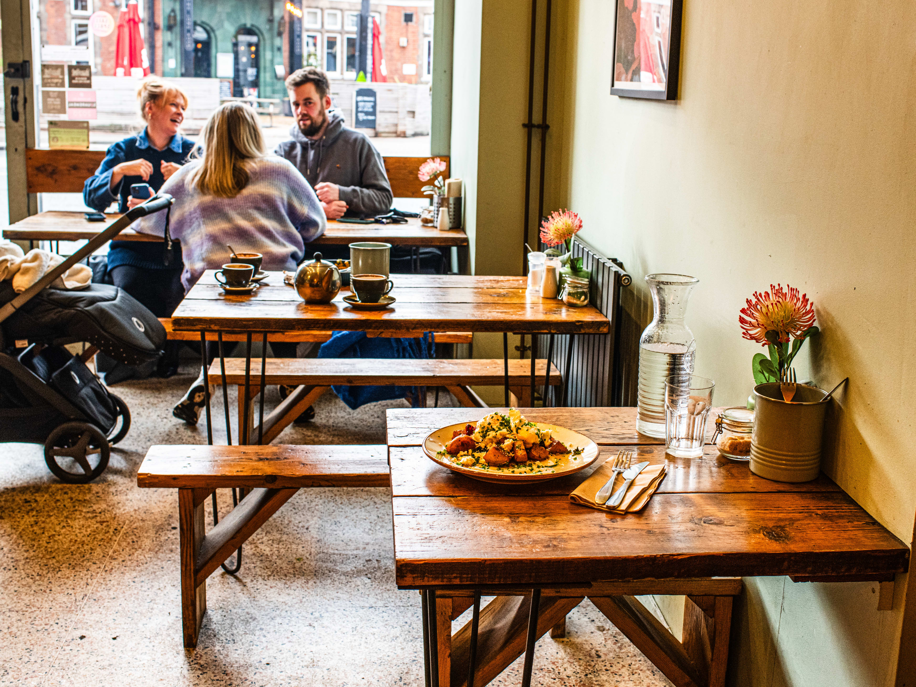 The chorizo hash dish and interiors at Mud cafe.